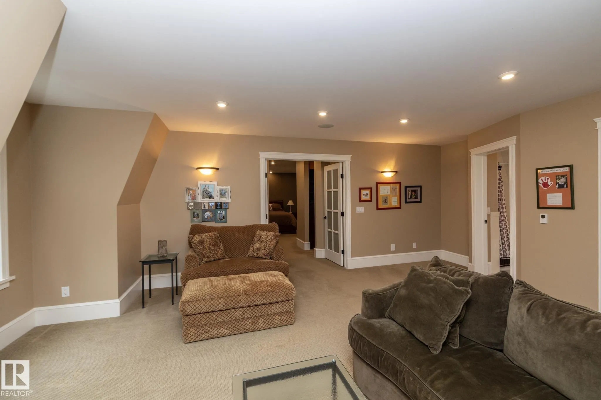 63 FAIRWAY Drive
