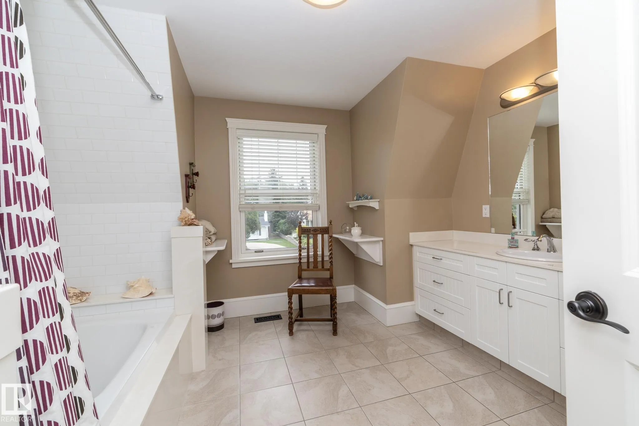 63 FAIRWAY Drive