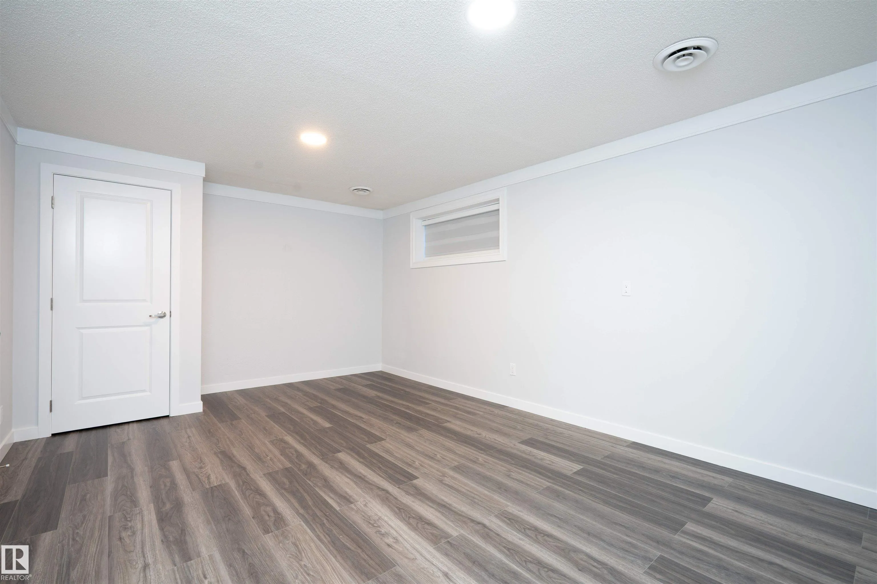 548 SECORD Boulevard
