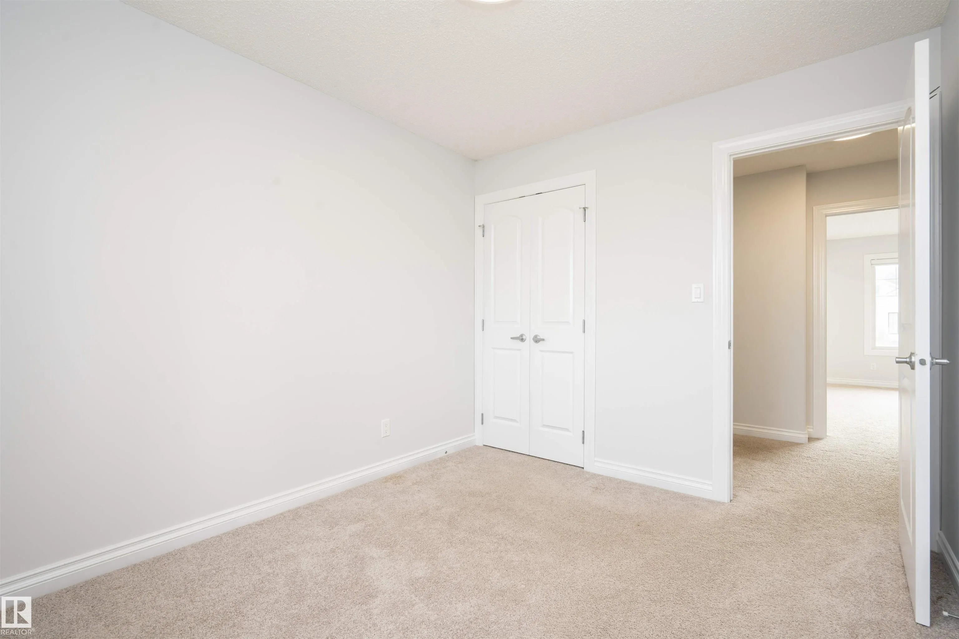548 SECORD Boulevard