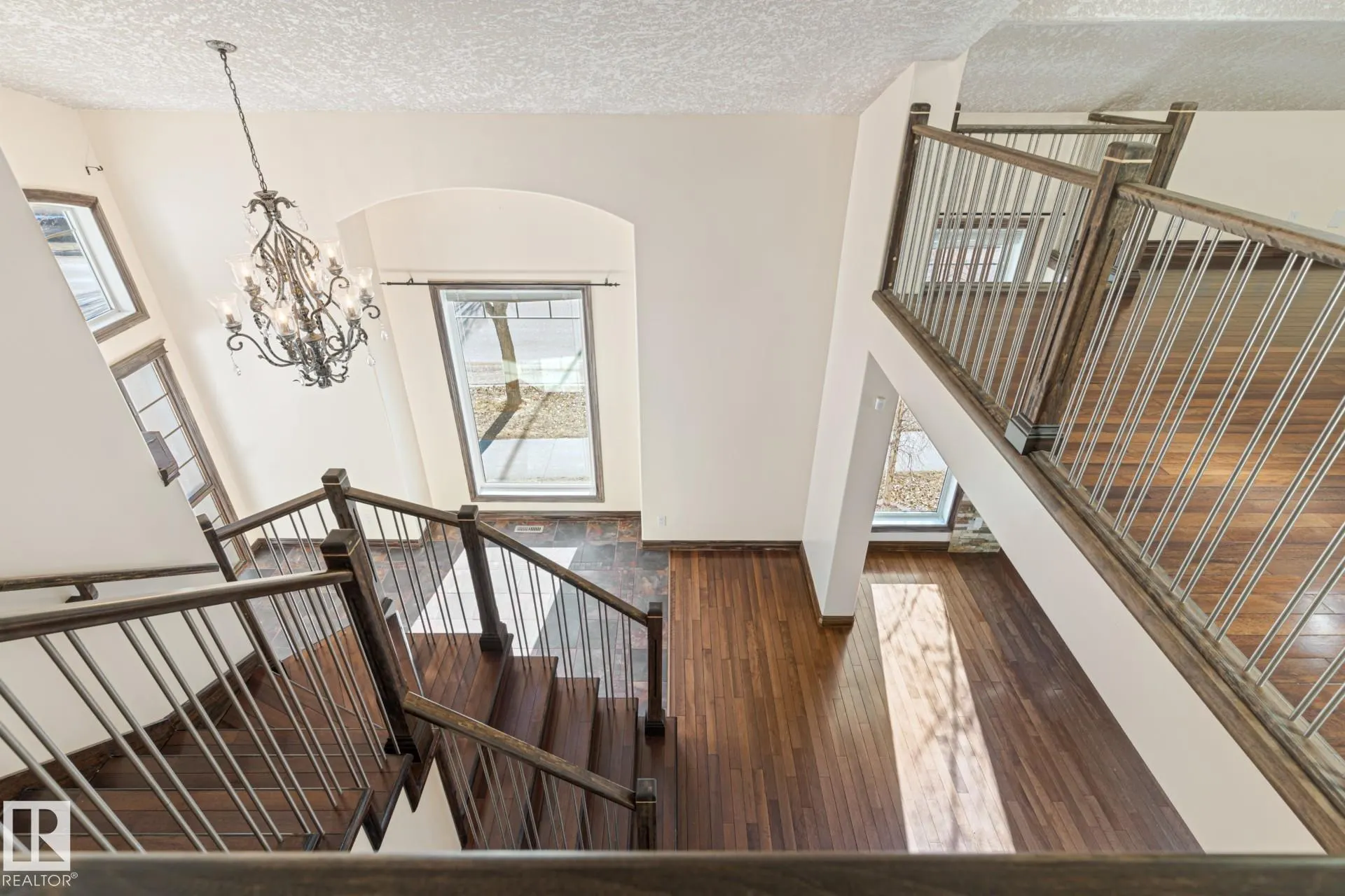 126 ANISE Close