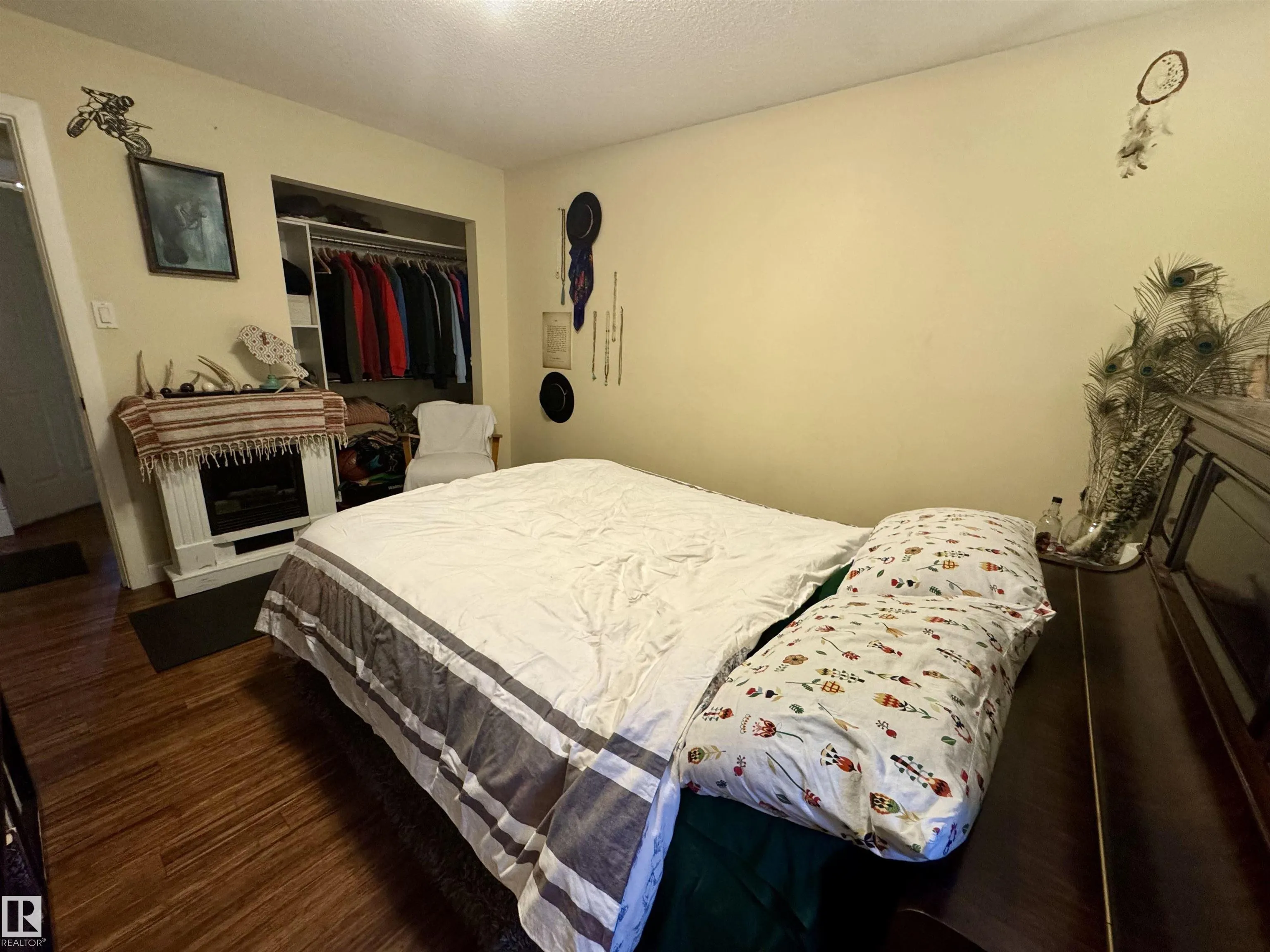 13 ALDERWOOD Crescent