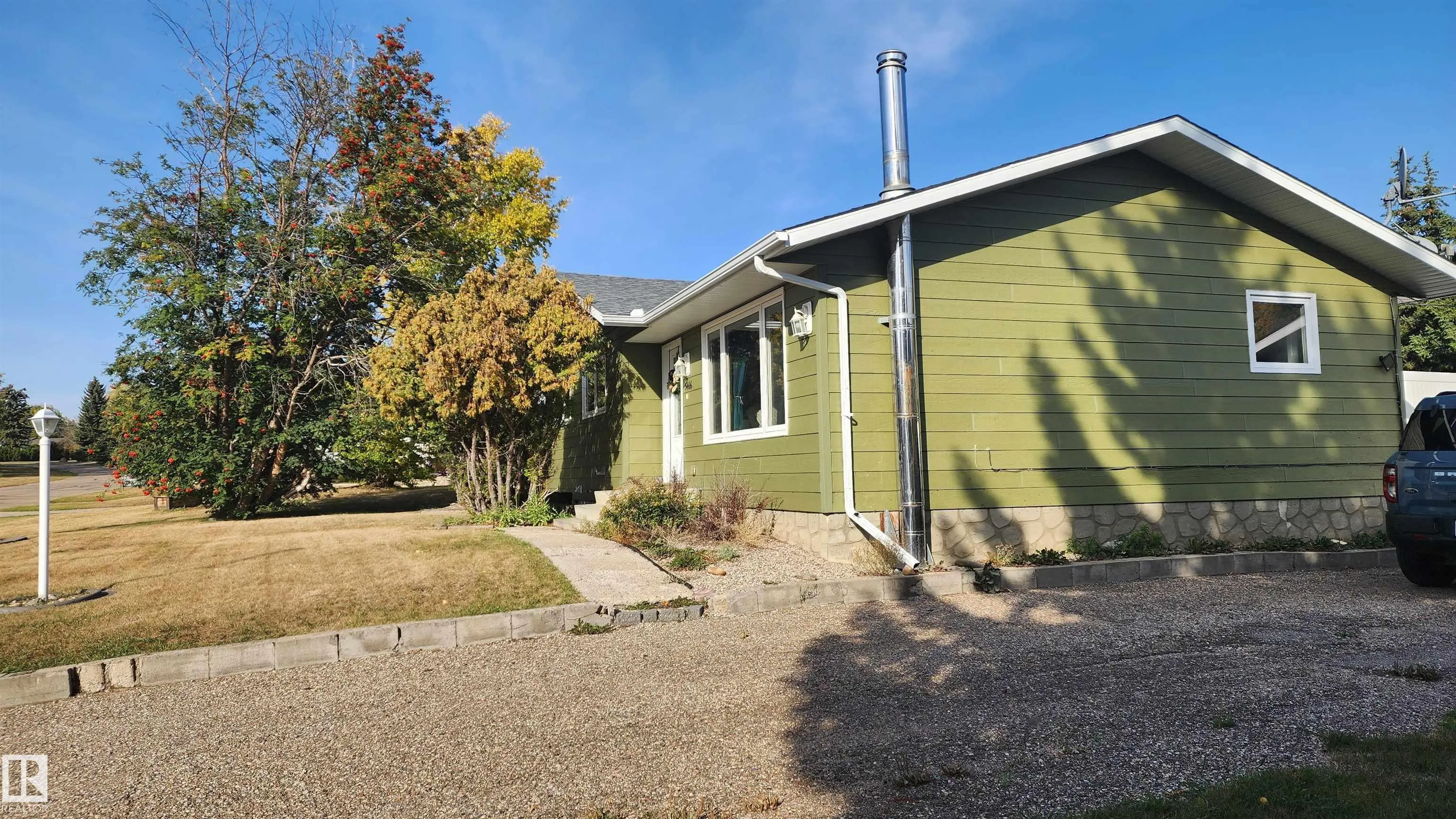 5406 Circle Drive