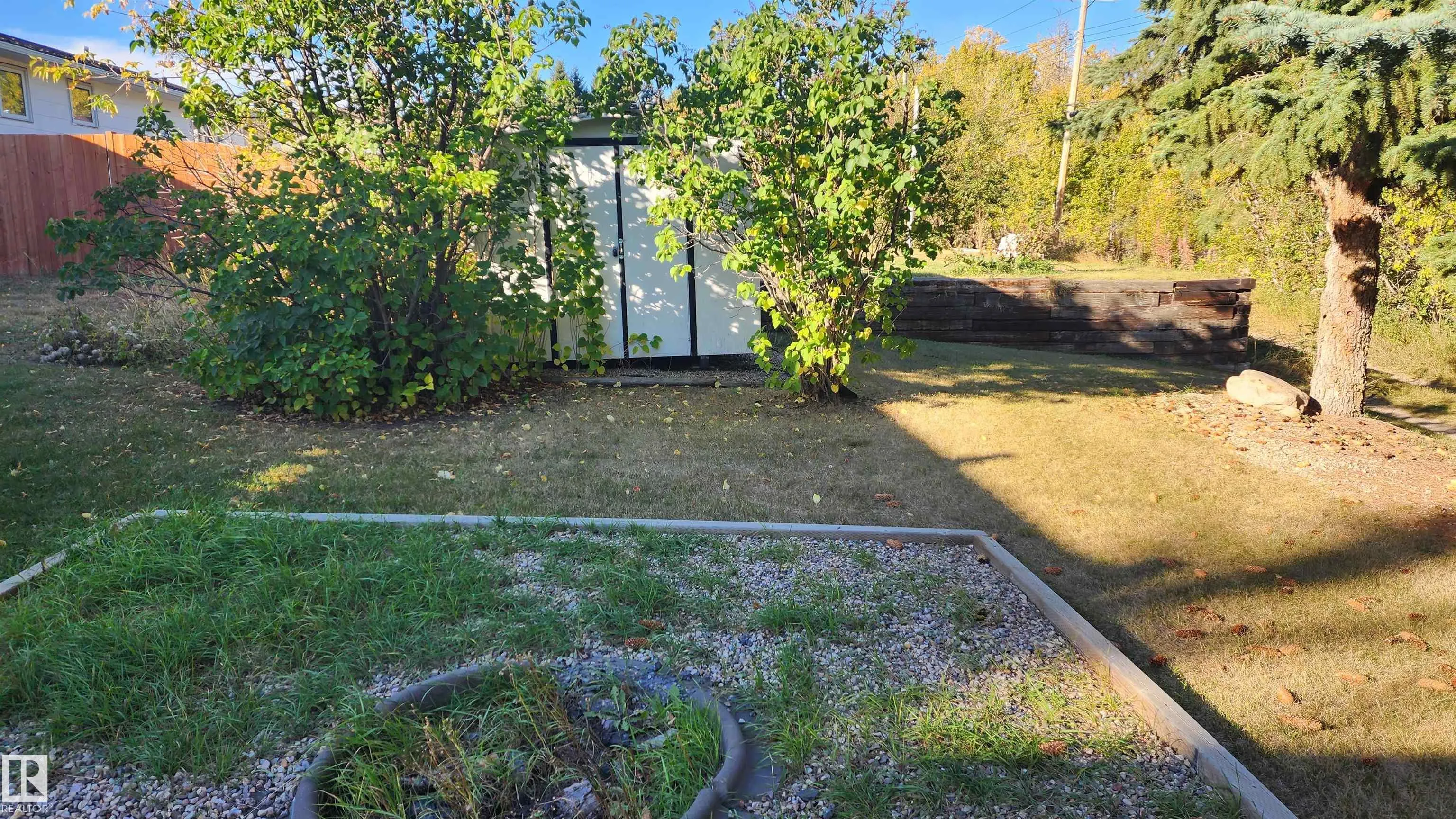 5406 Circle Drive