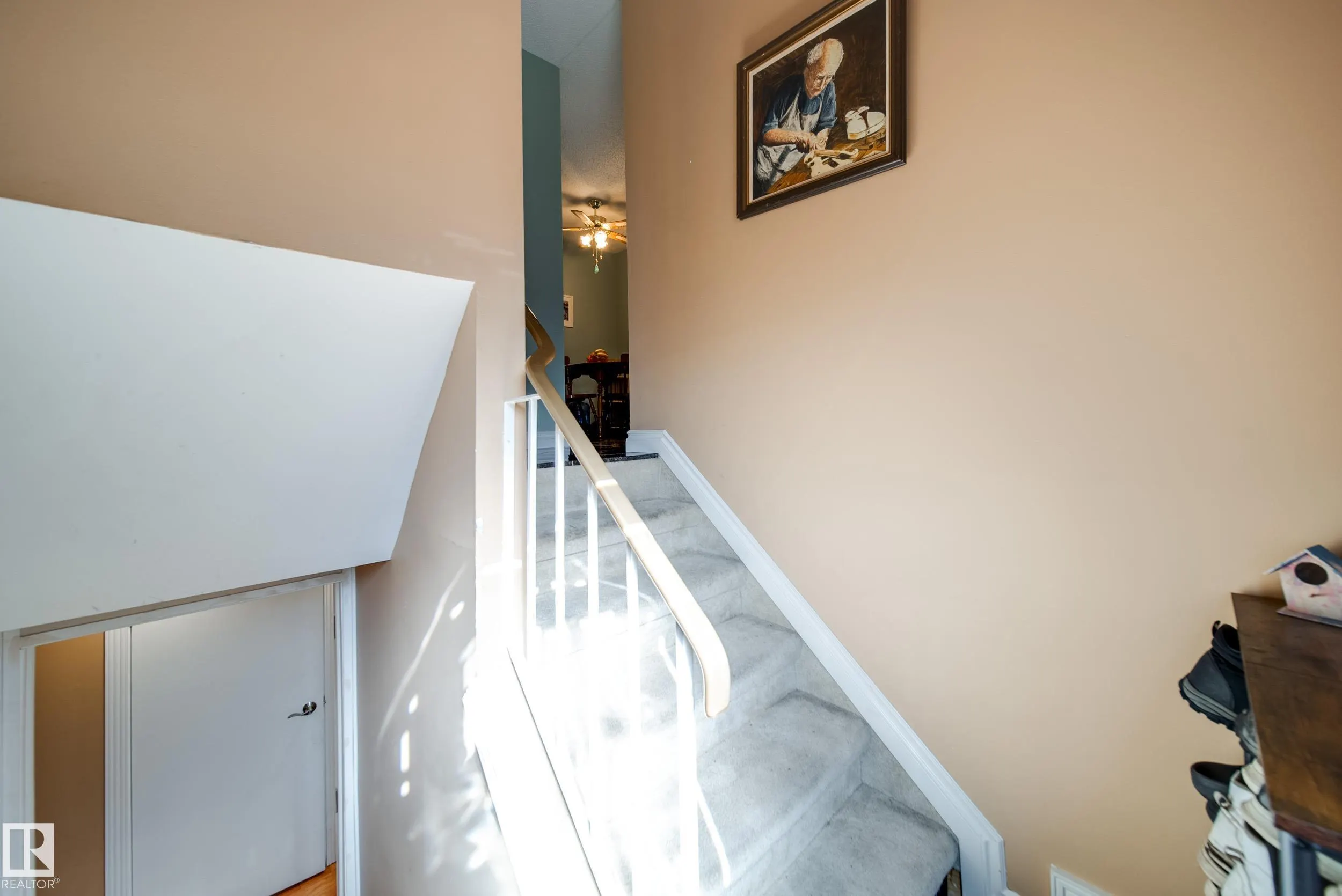 102 WOODVALE Road
