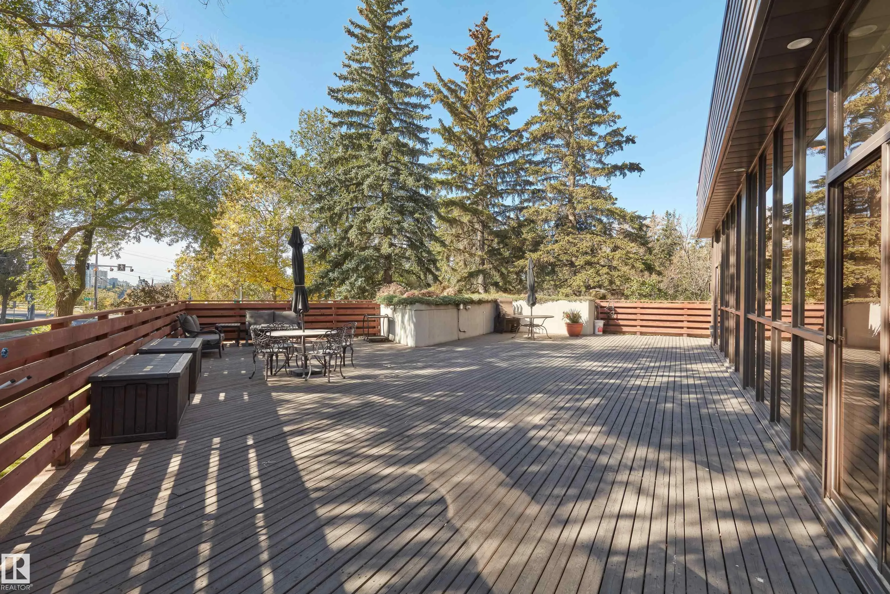 9929 SASKATCHEWAN Drive