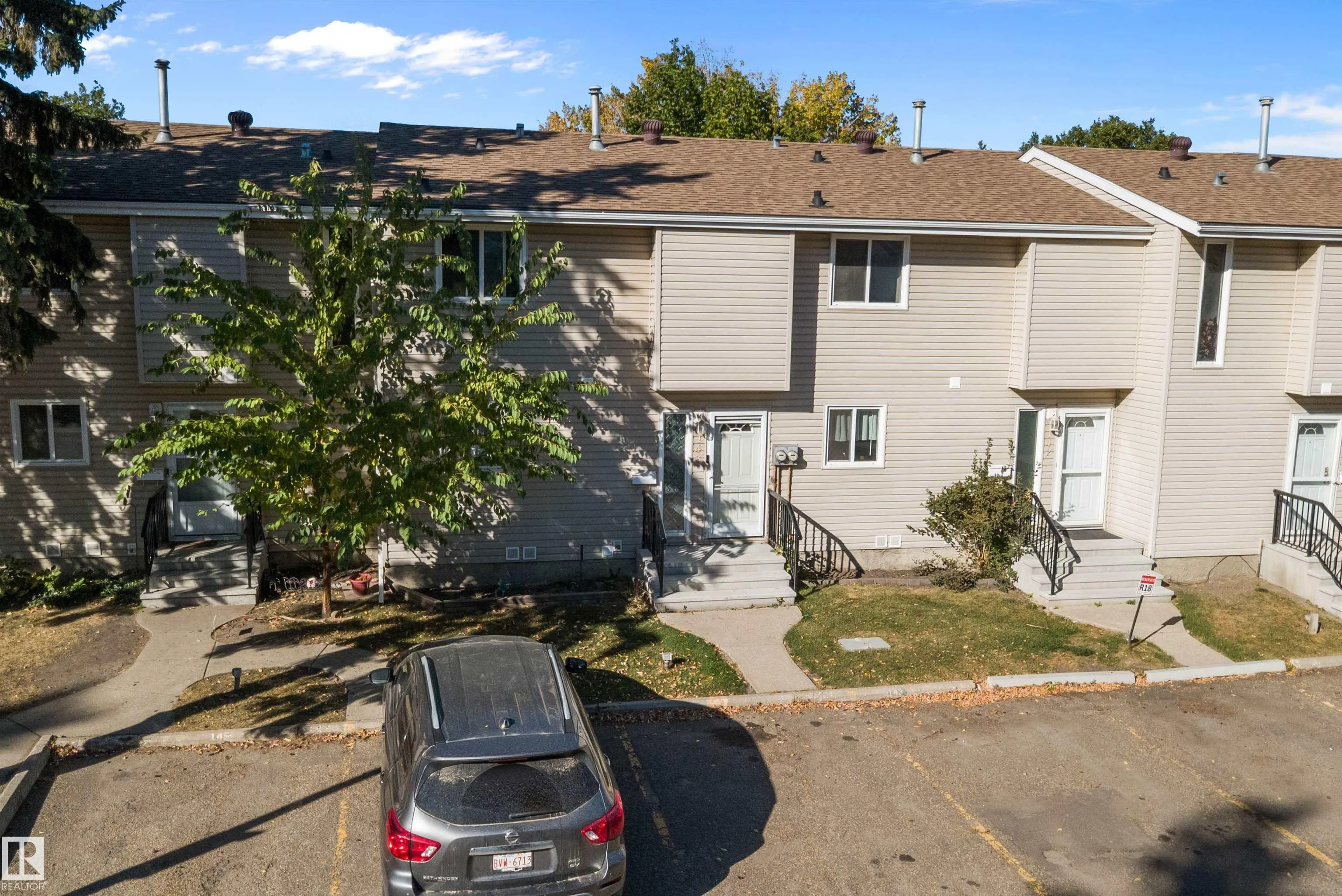 87 BROOKWOOD Drive