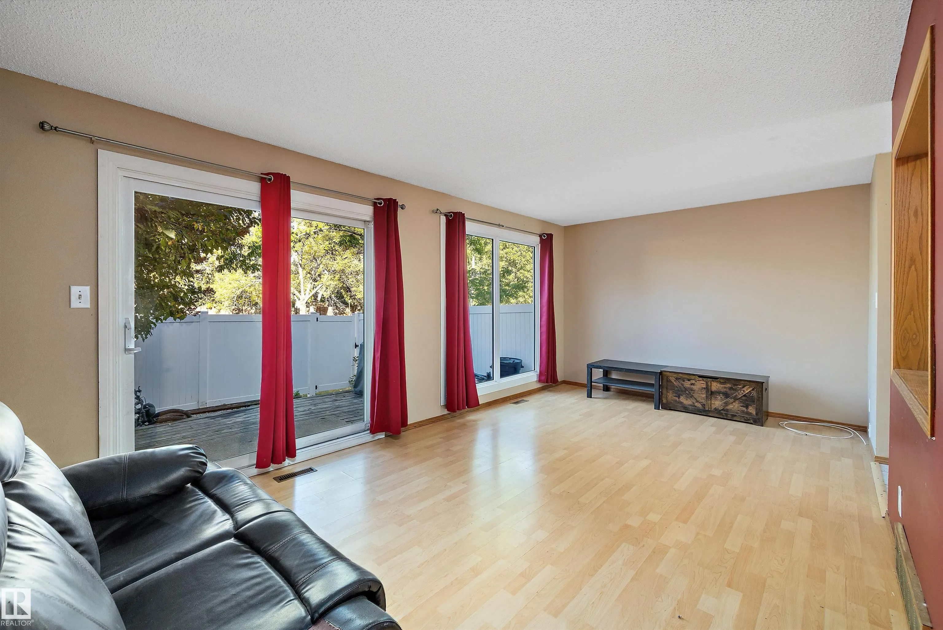 87 BROOKWOOD Drive