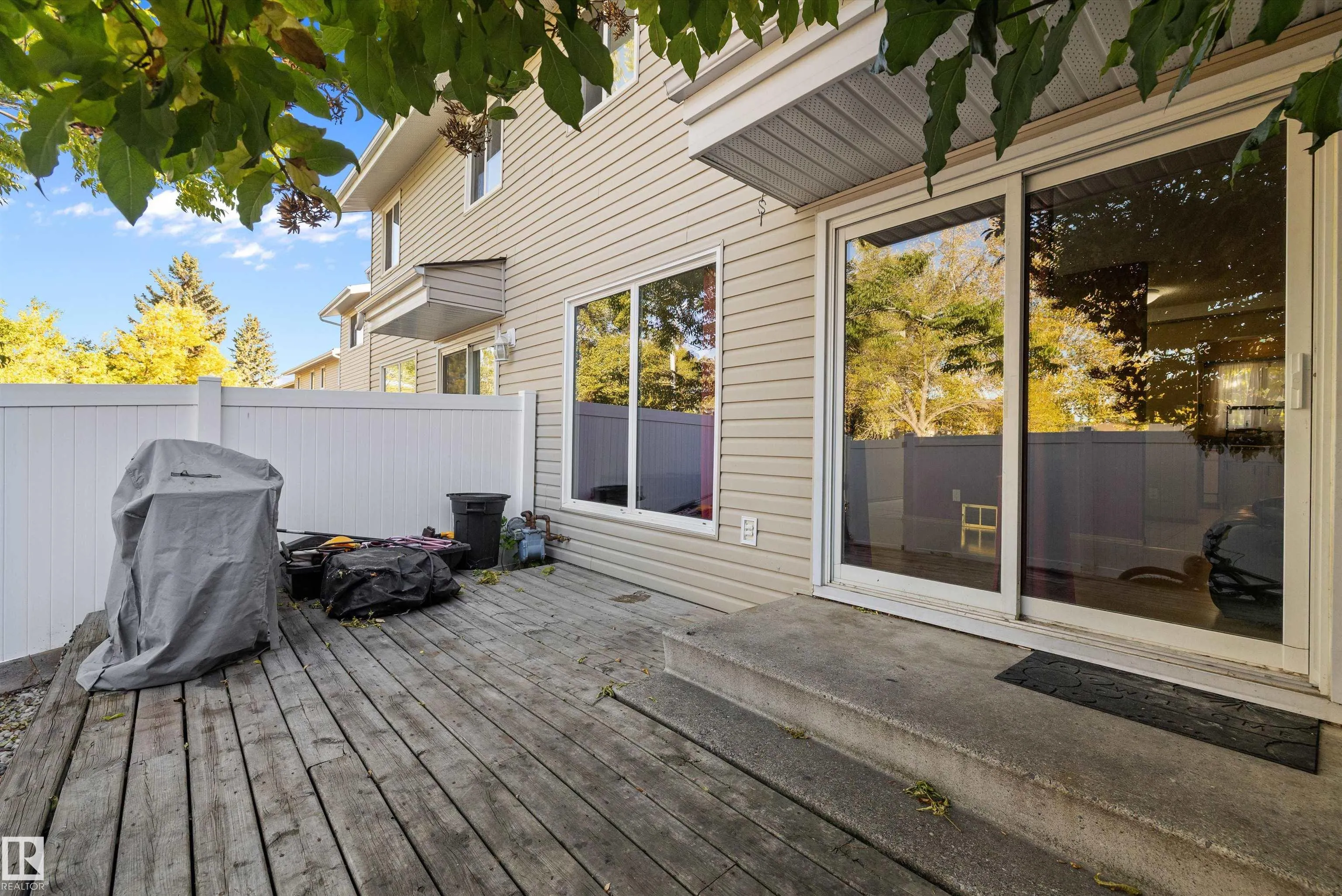 87 BROOKWOOD Drive