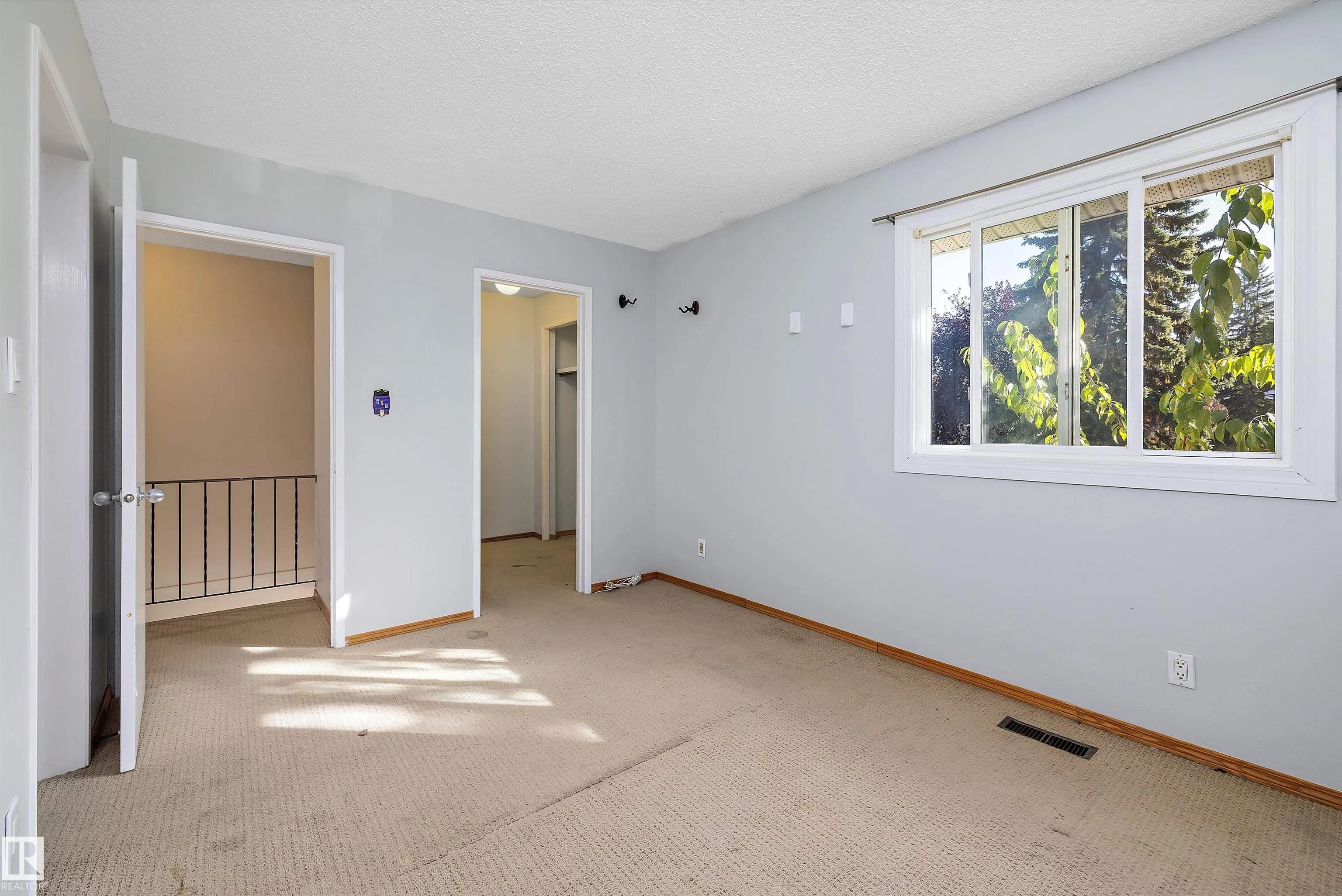 87 BROOKWOOD Drive