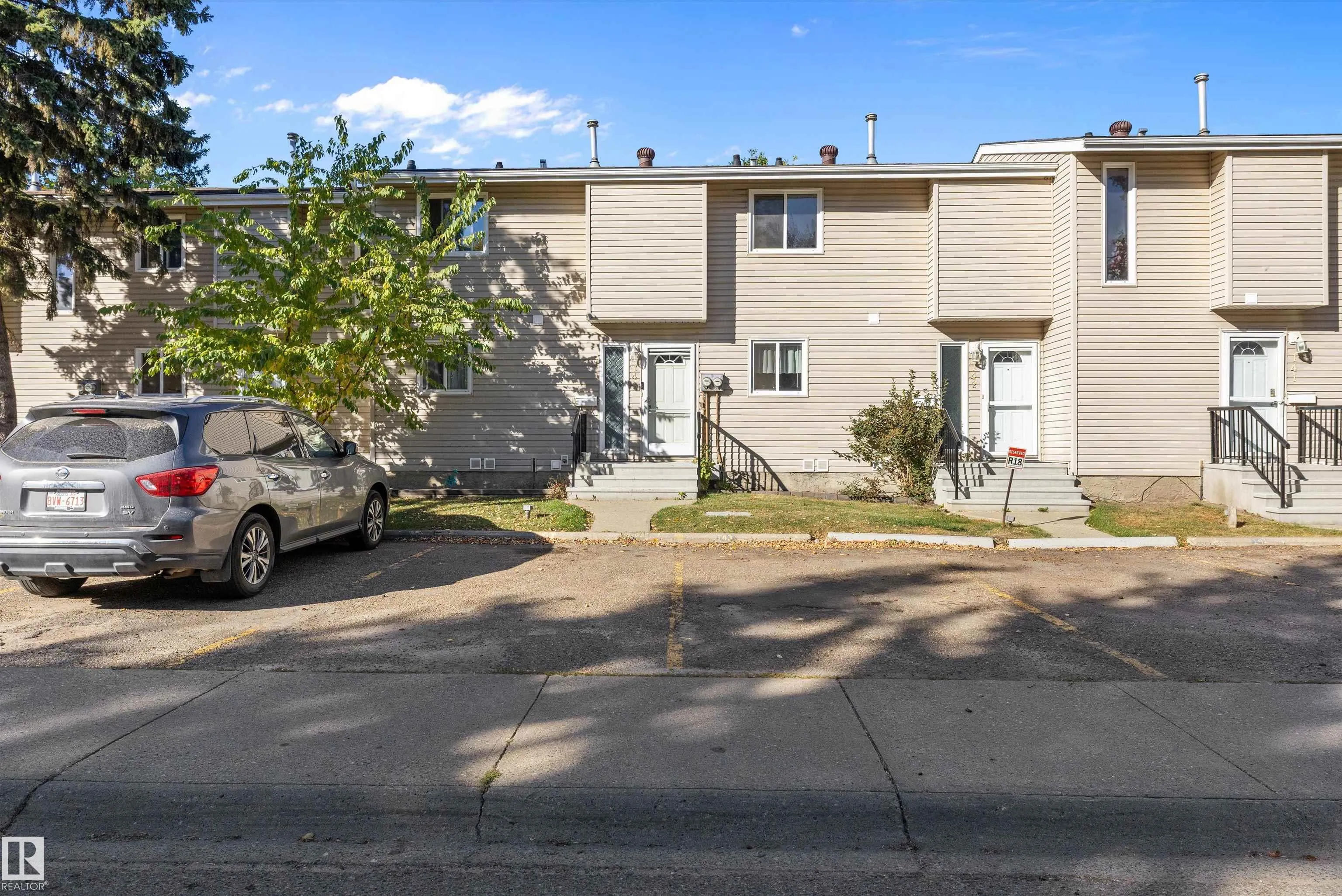 87 BROOKWOOD Drive