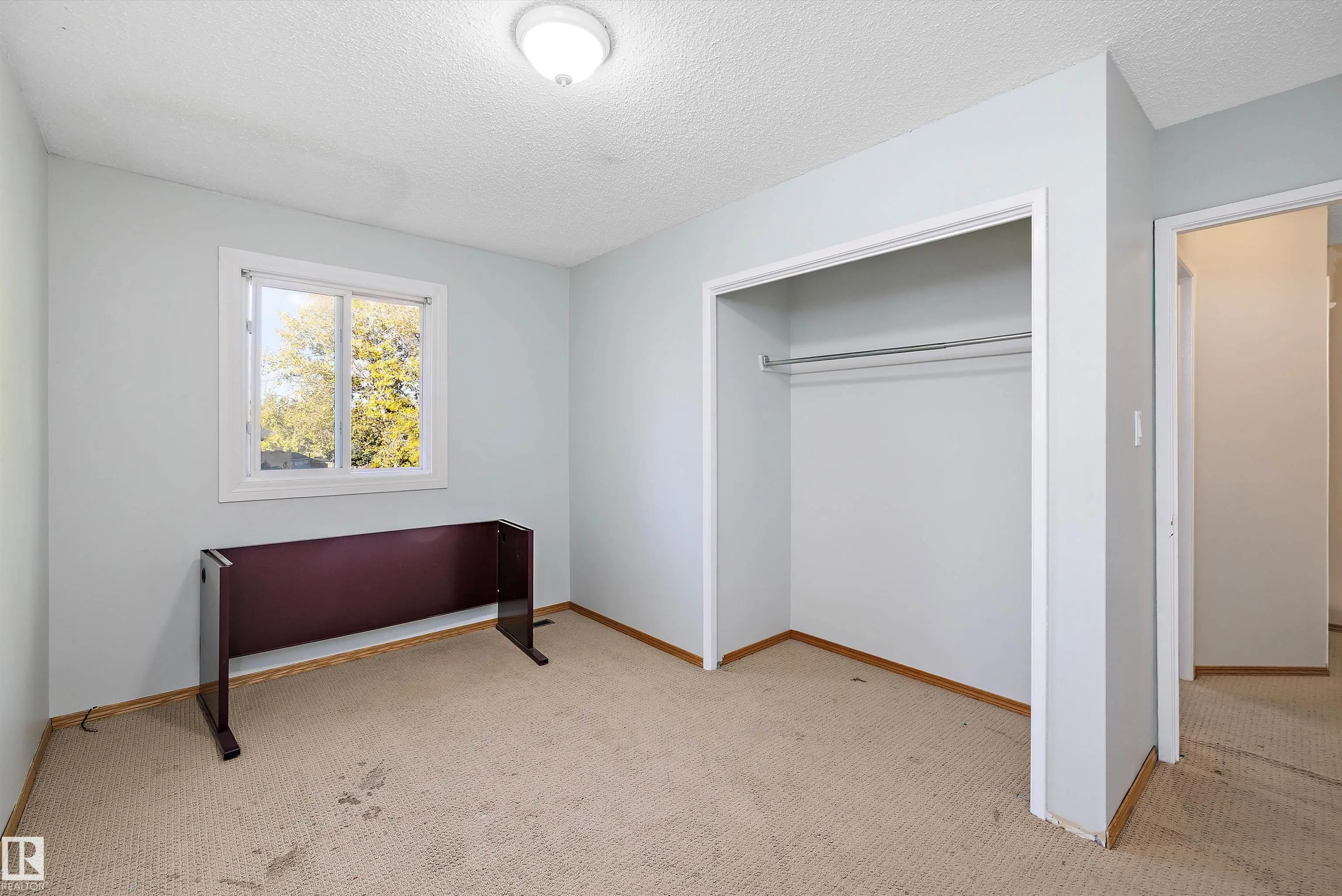 87 BROOKWOOD Drive
