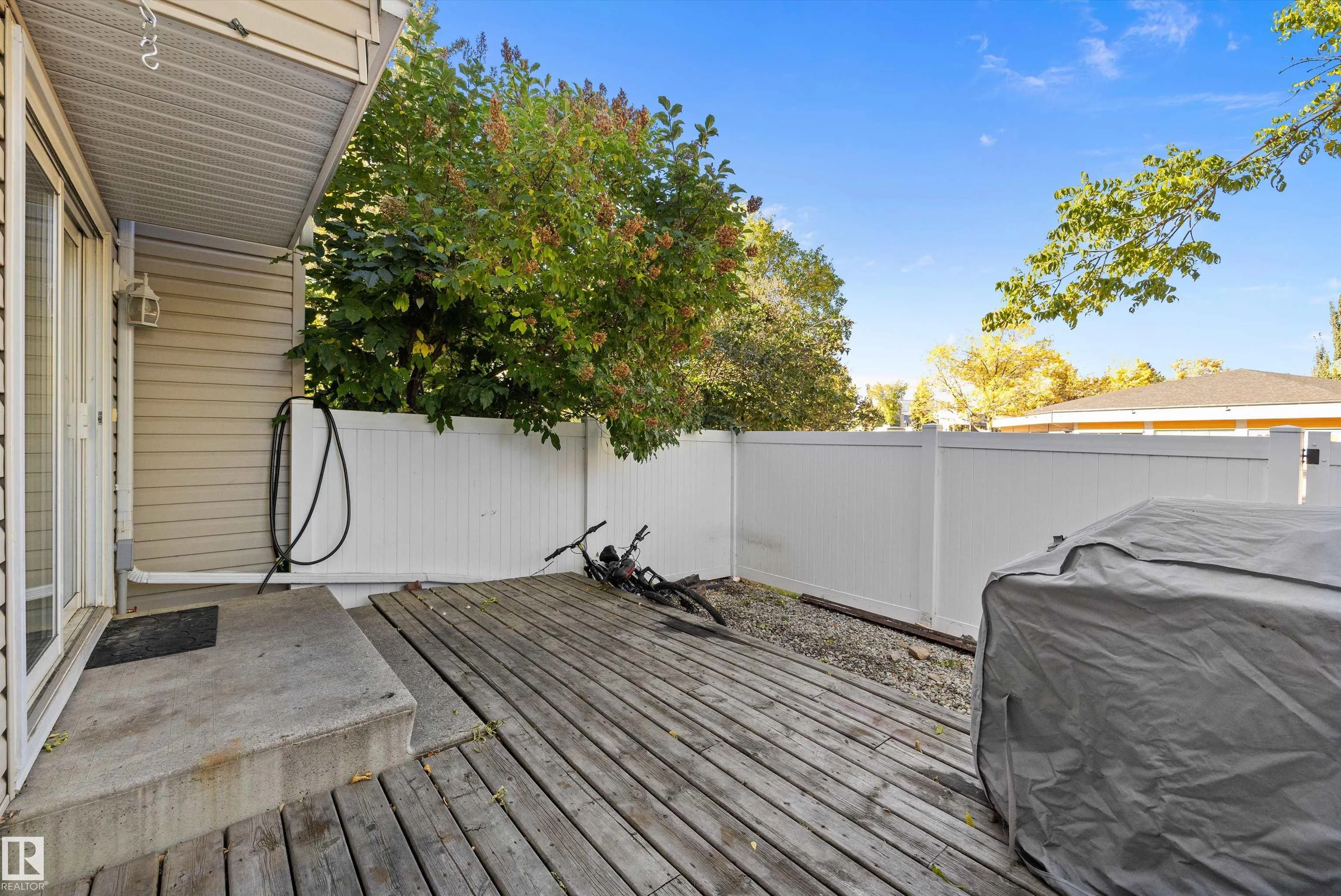 87 BROOKWOOD Drive