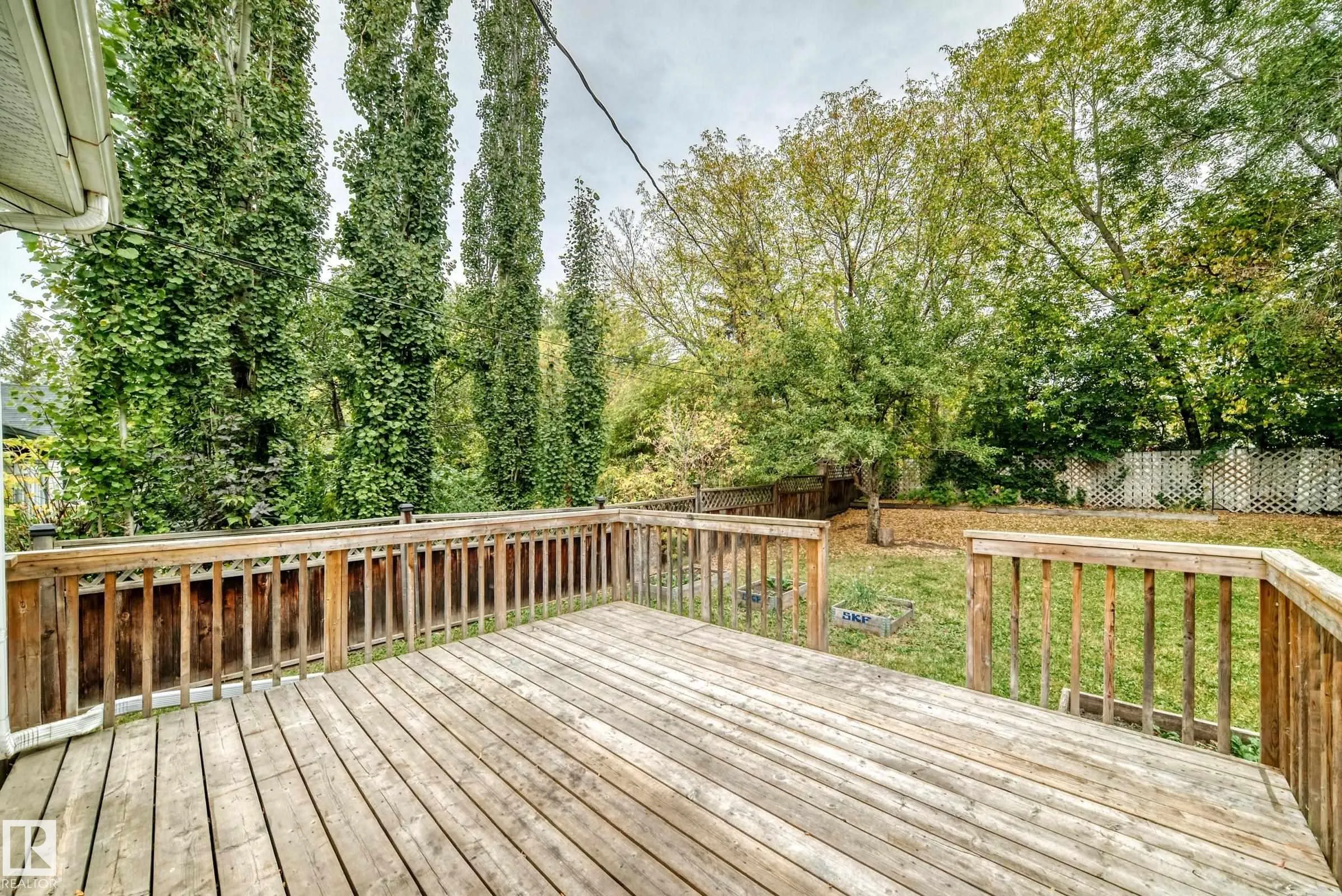 139 WILLOW Street