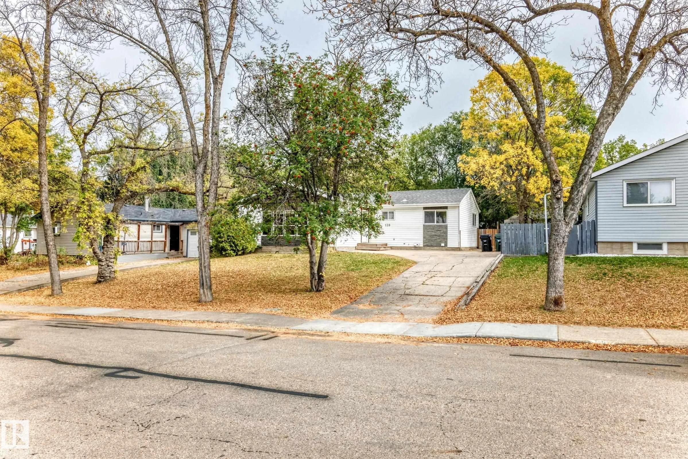 139 WILLOW Street
