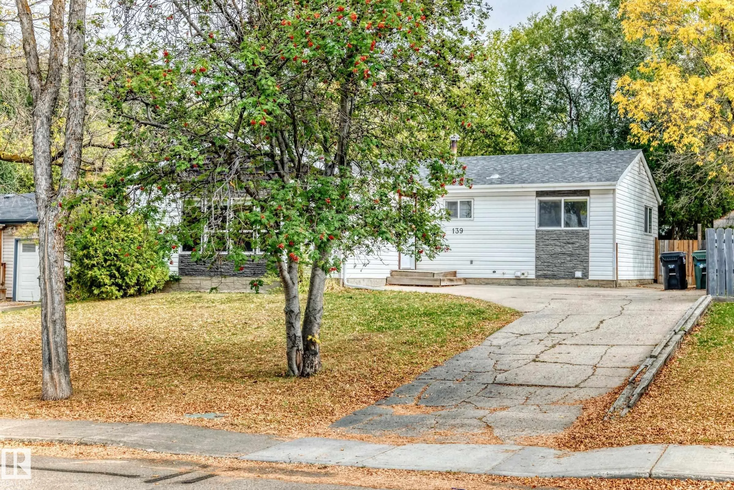 139 WILLOW Street