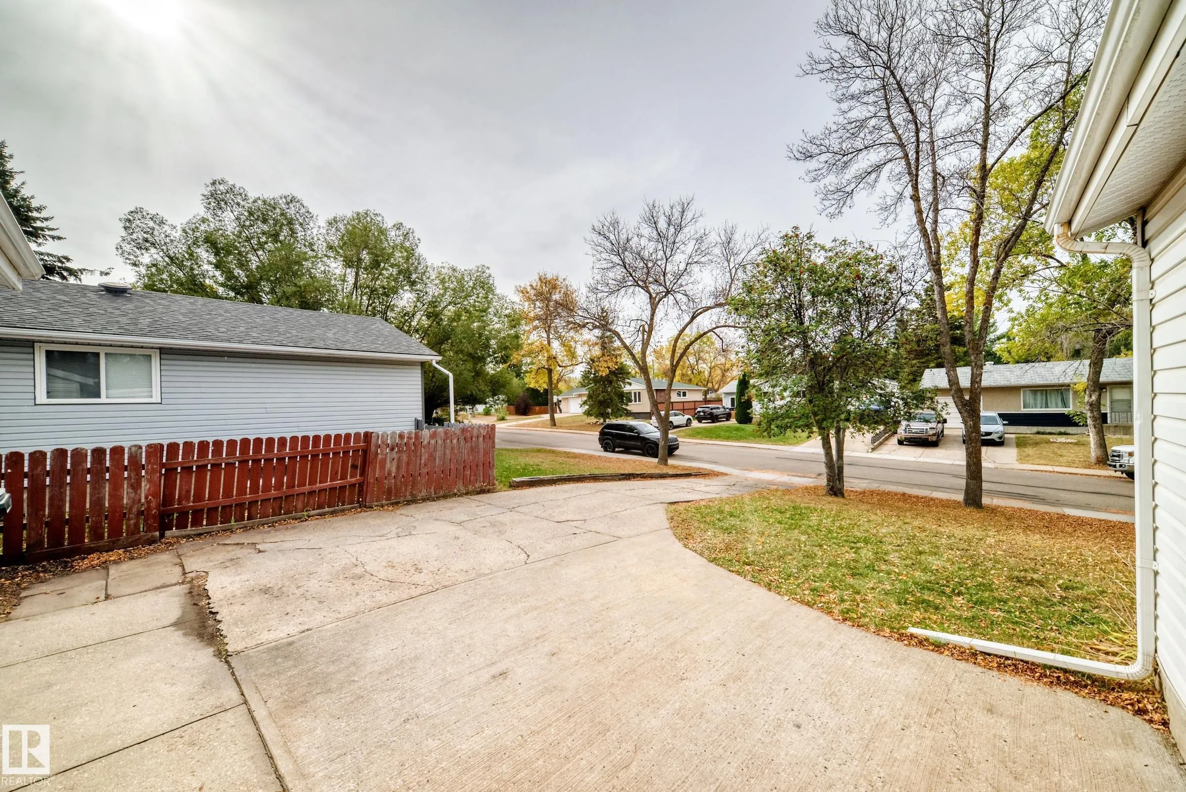 139 WILLOW Street