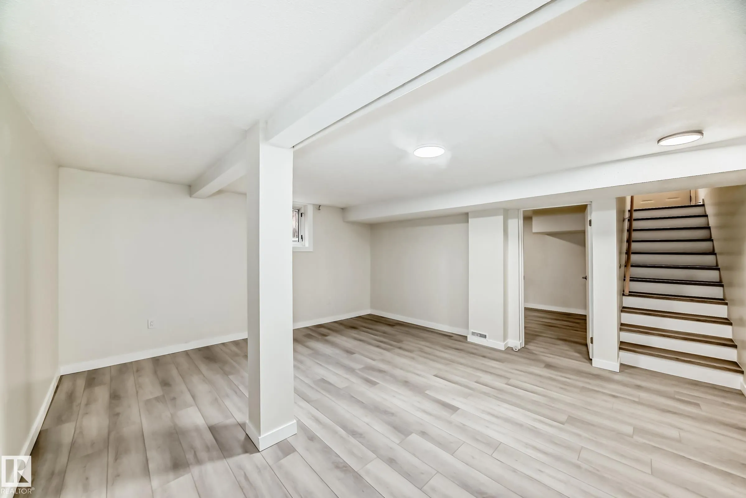 139 WILLOW Street