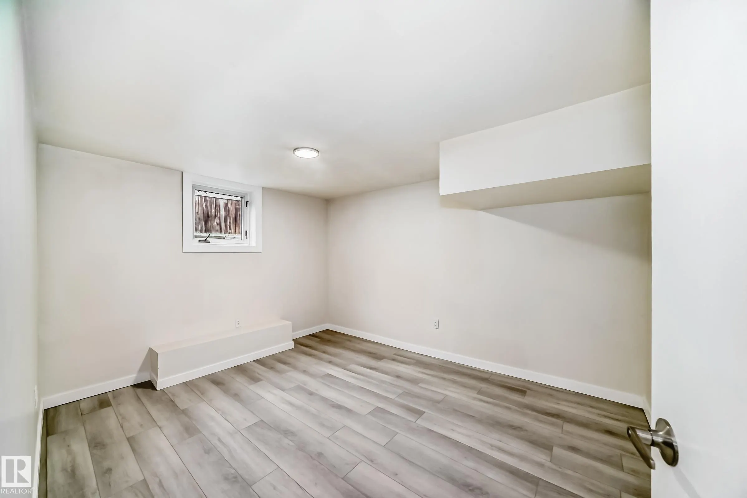 139 WILLOW Street