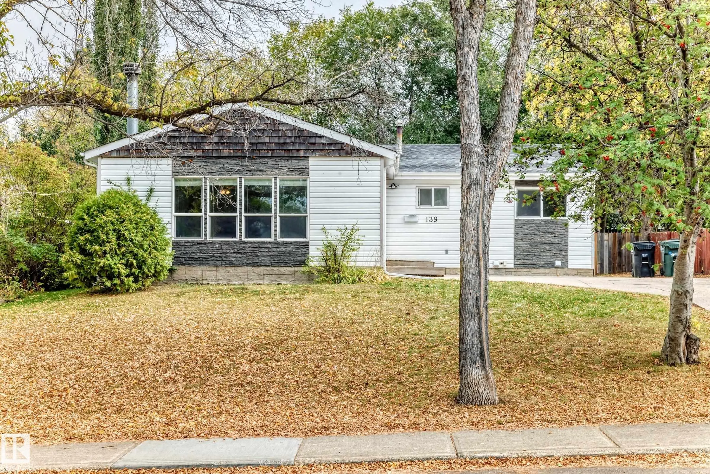 139 WILLOW Street