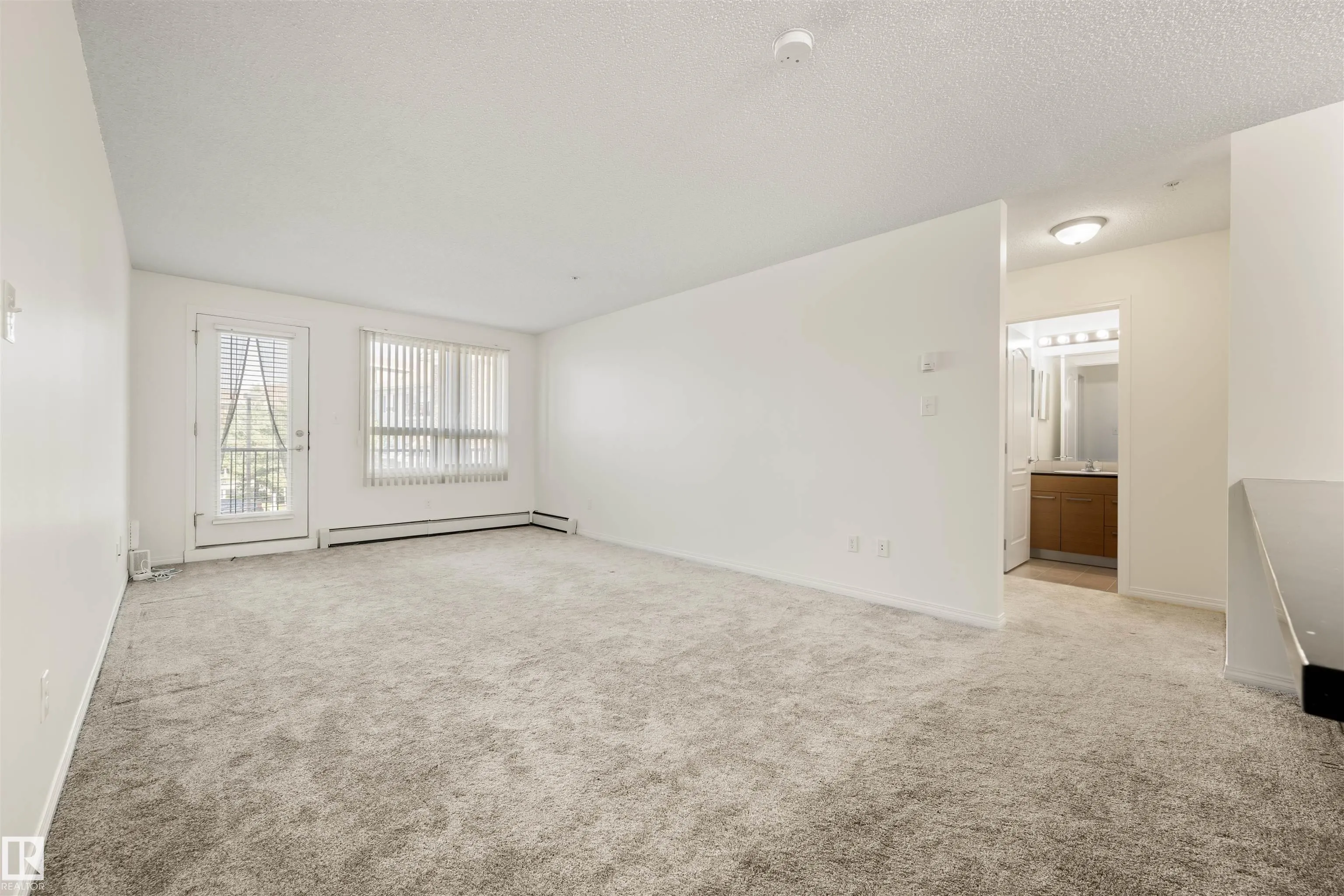 7343 SOUTH TERWILLEGAR Drive