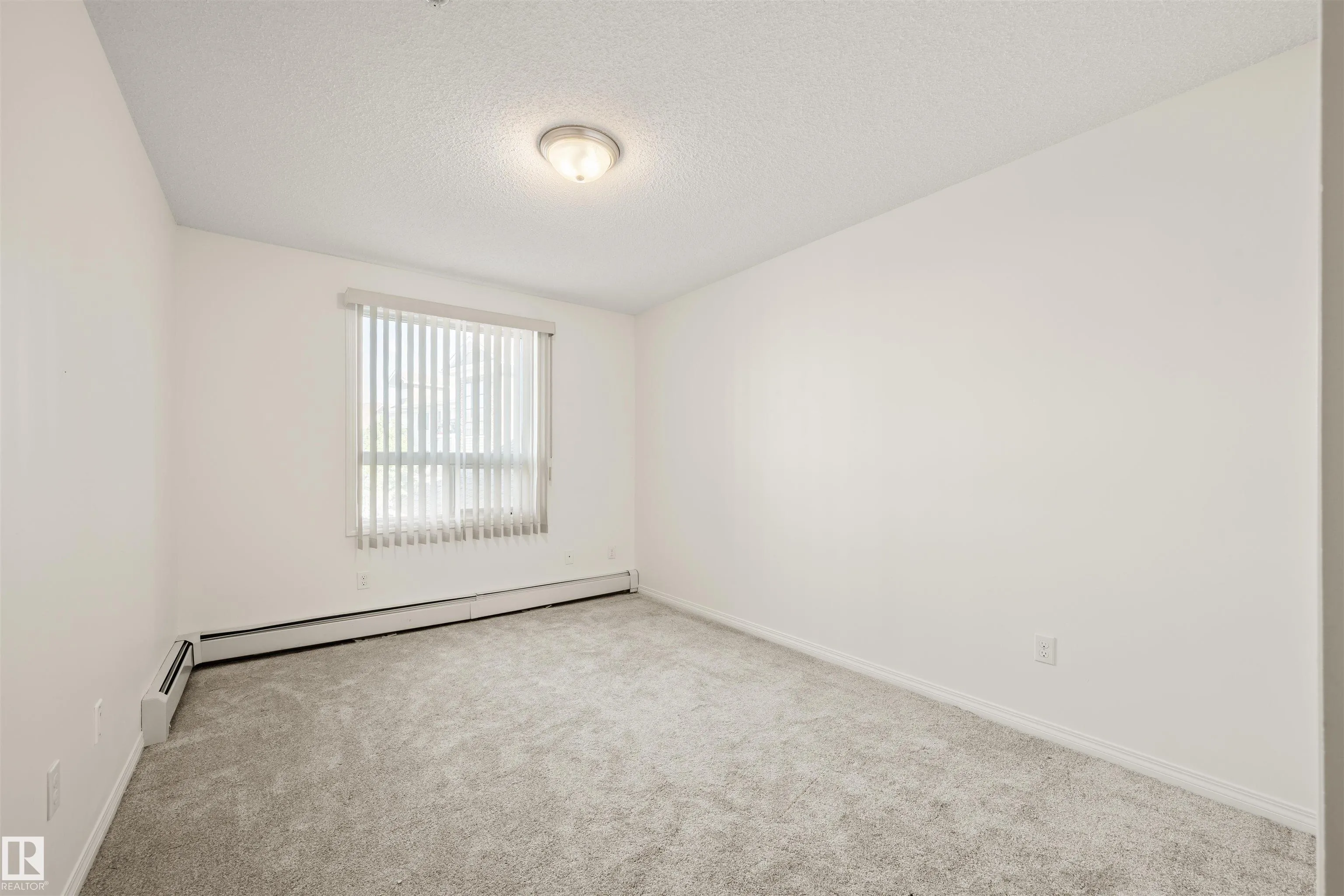 7343 SOUTH TERWILLEGAR Drive