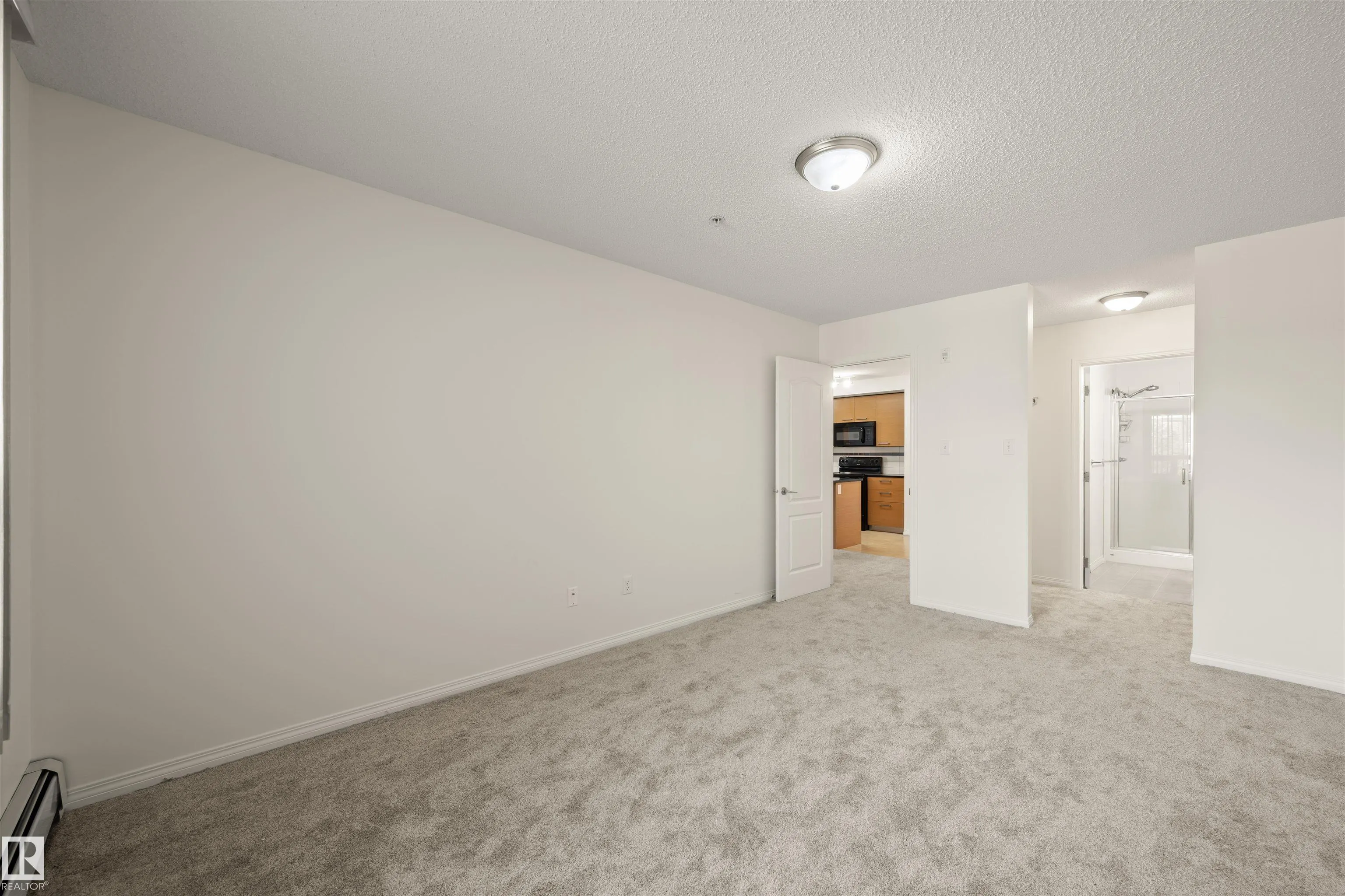7343 SOUTH TERWILLEGAR Drive