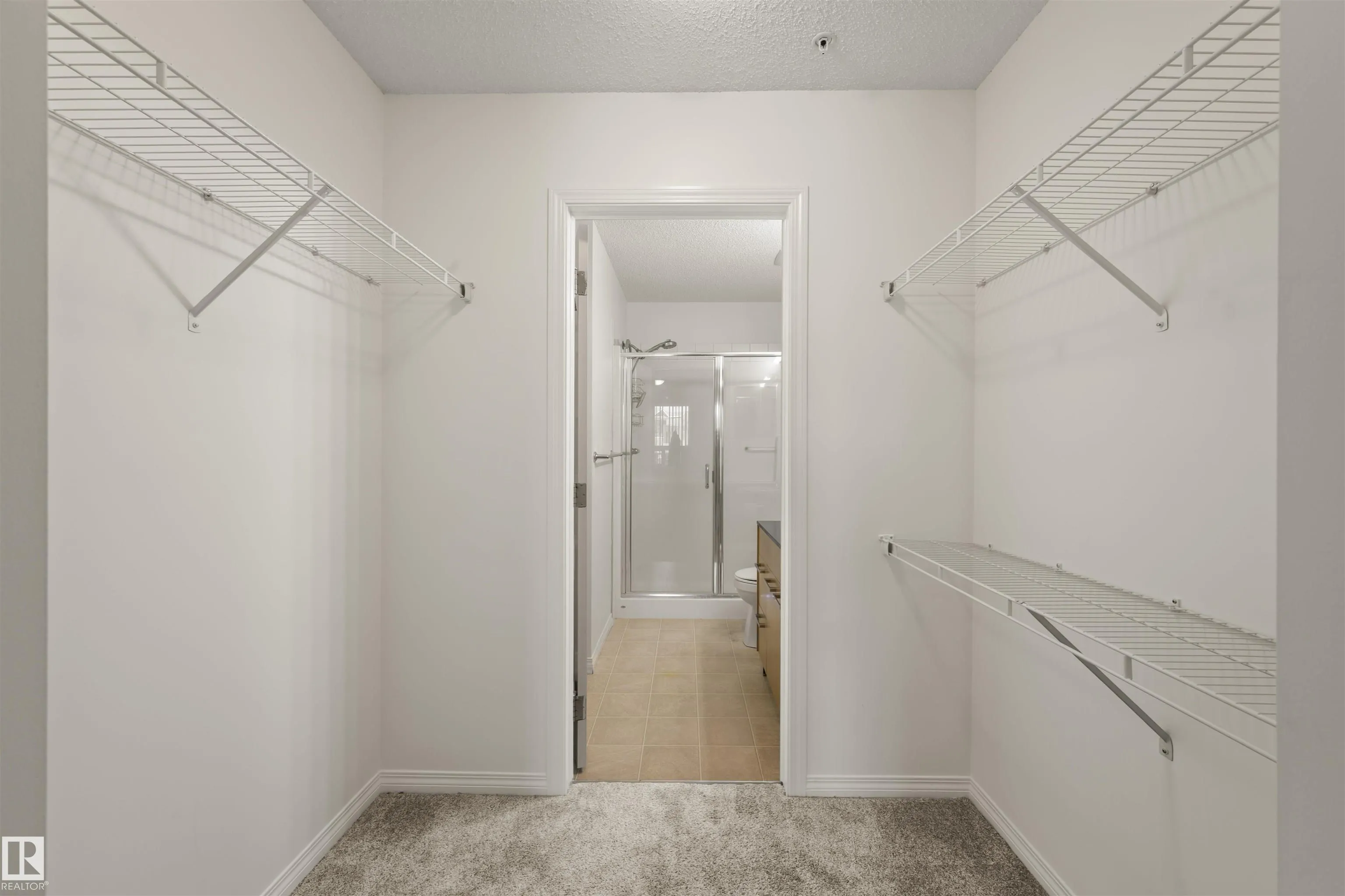7343 SOUTH TERWILLEGAR Drive