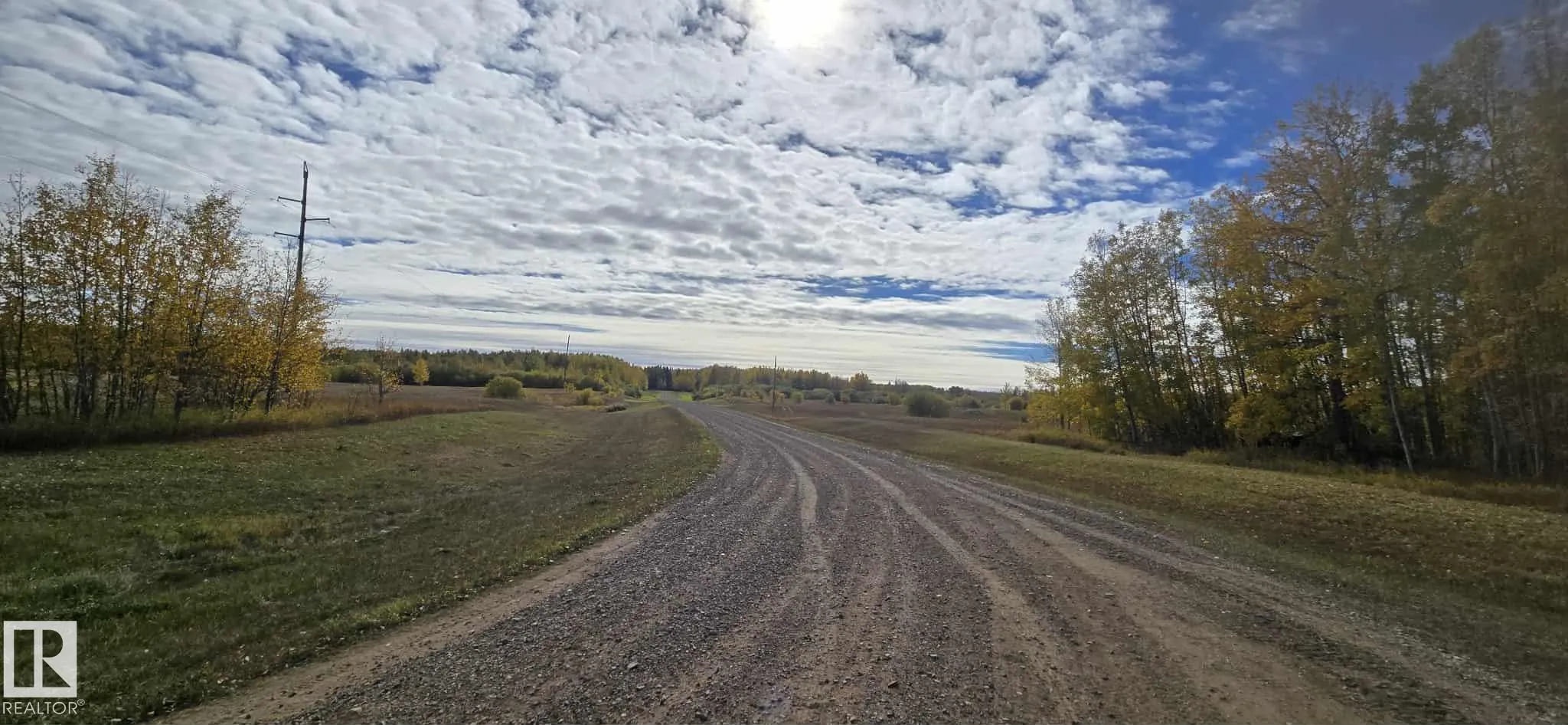 2 Bechthold Bay , Skeleton Lake