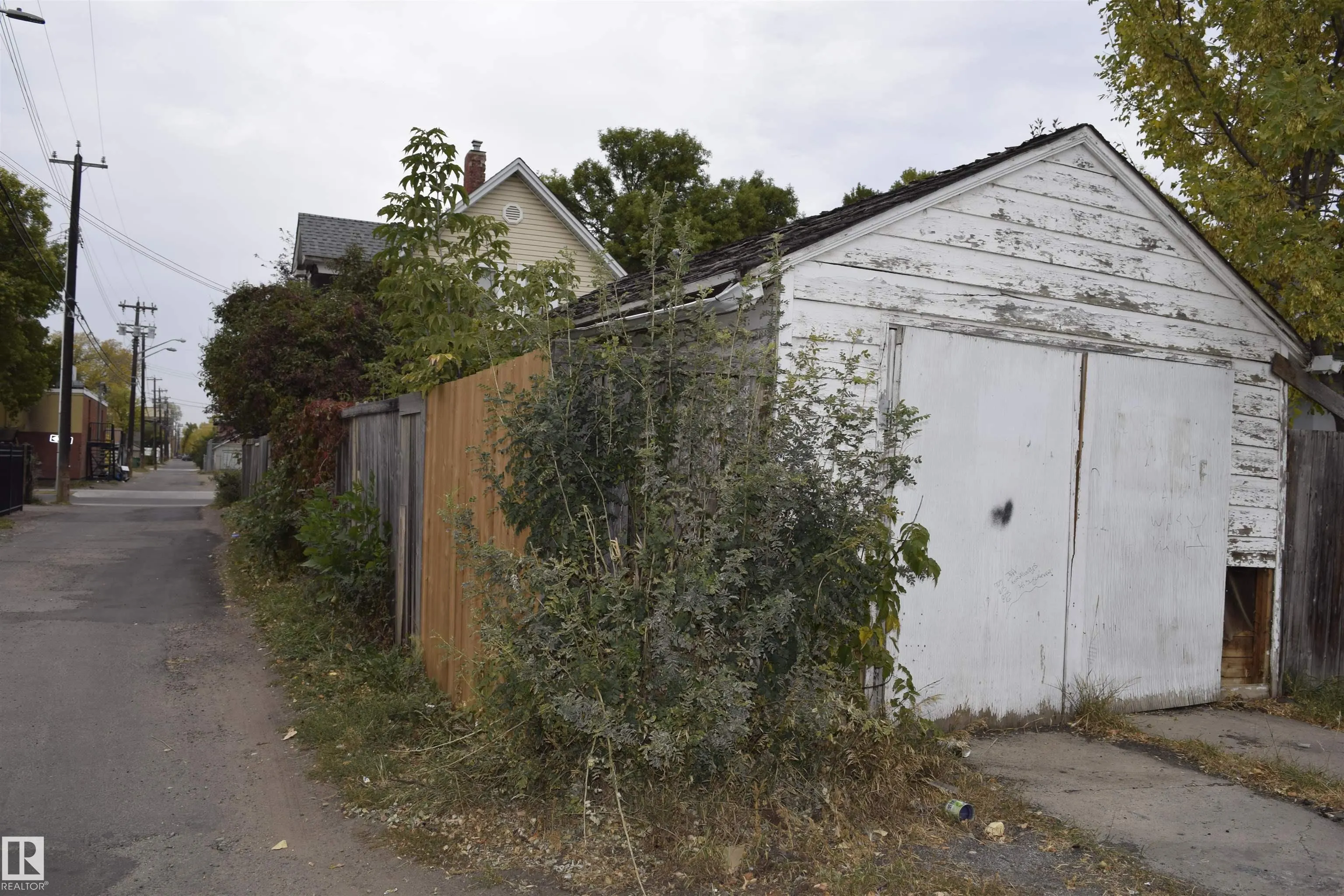 9551 106A Avenue