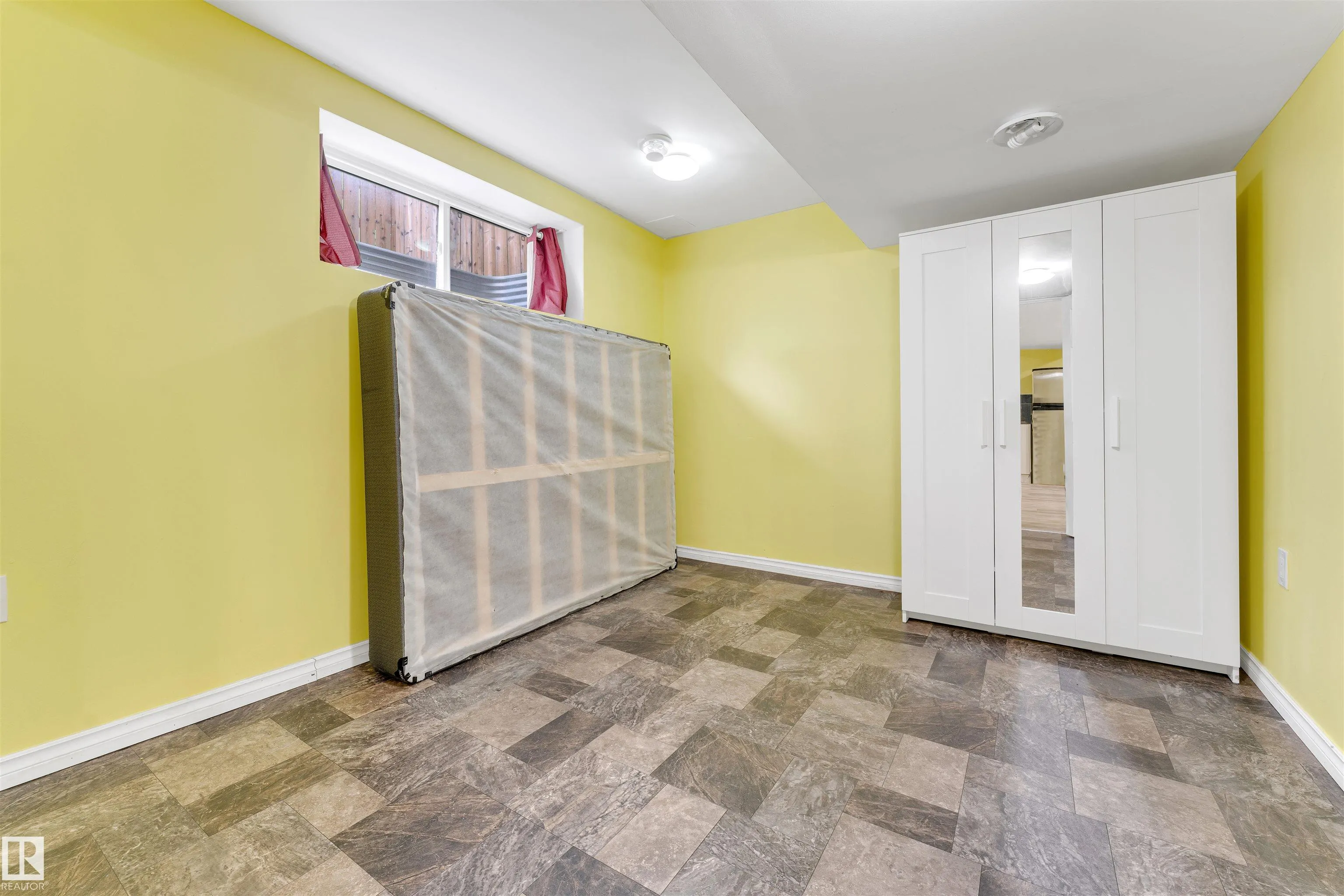 414 WATT Boulevard