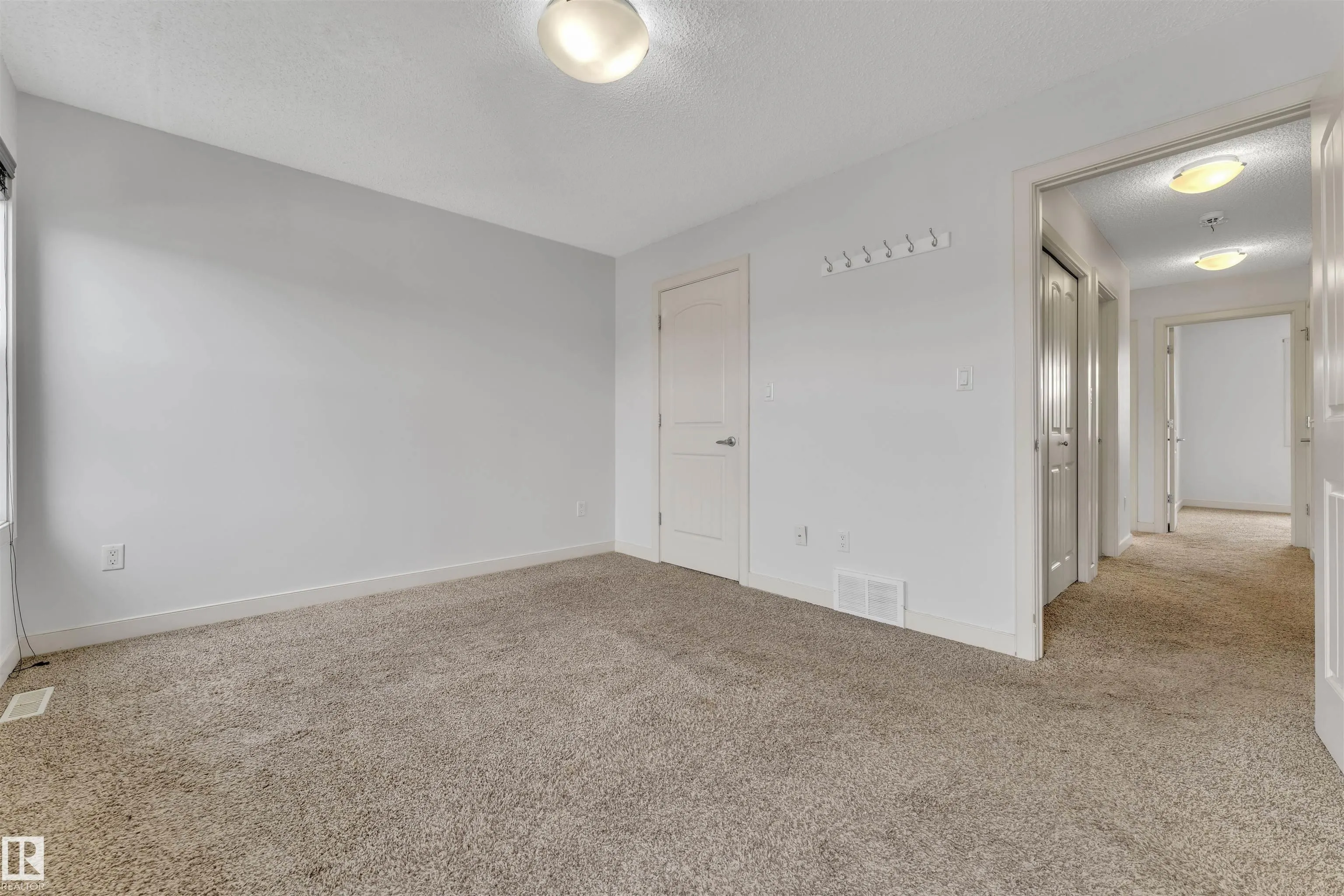 414 WATT Boulevard