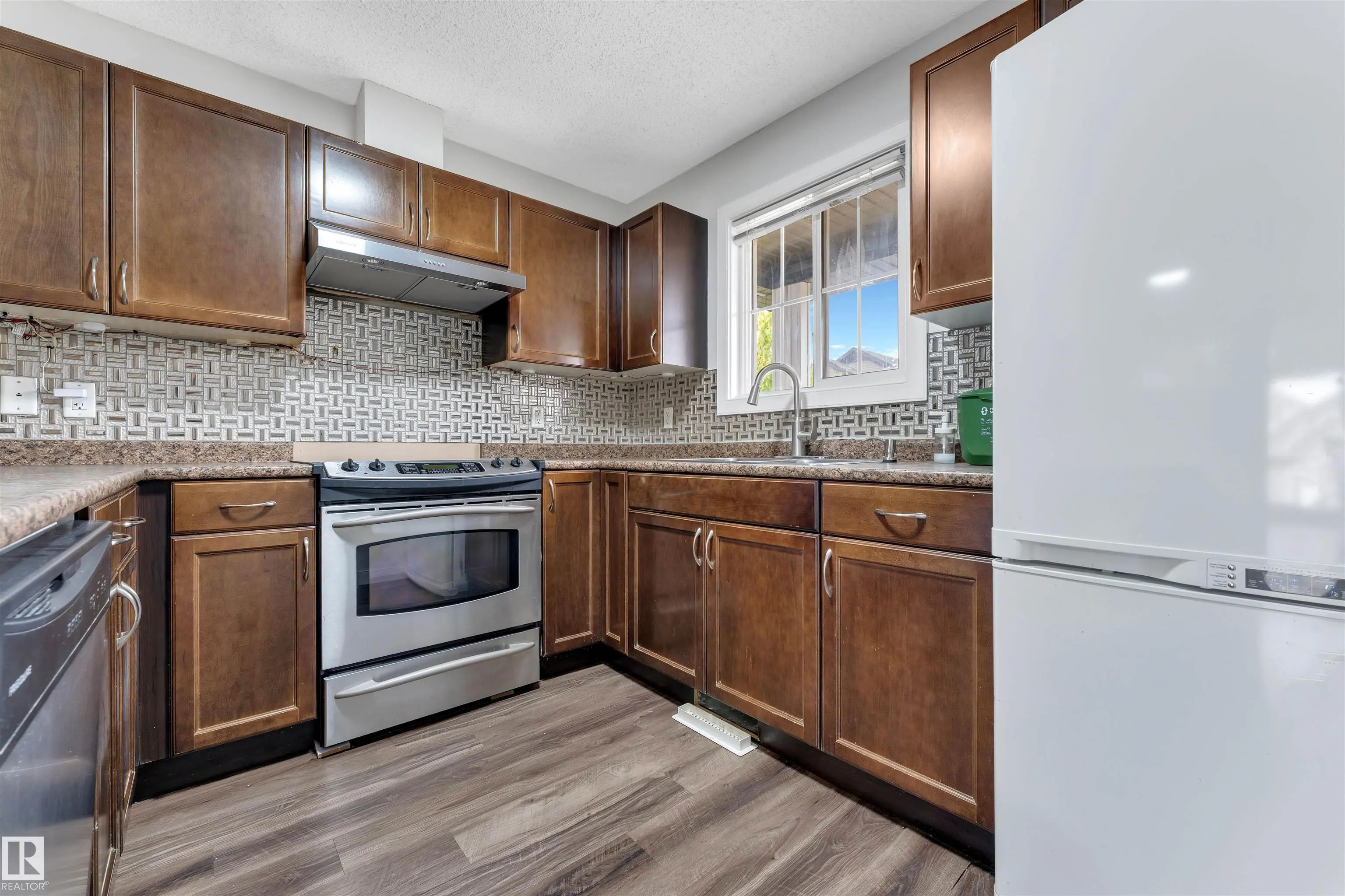 414 WATT Boulevard