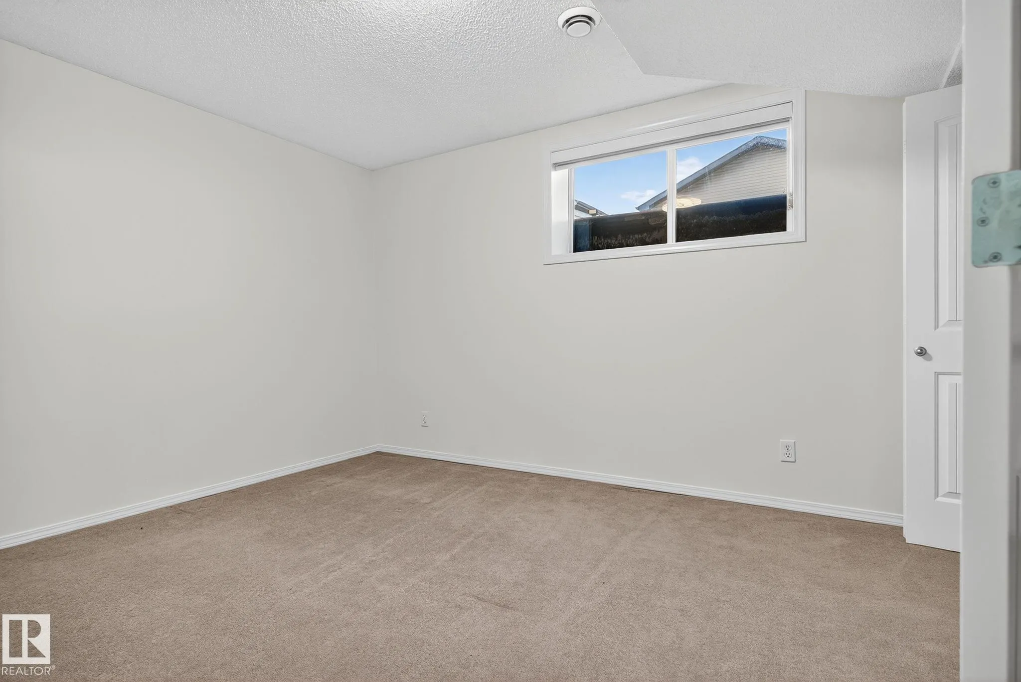 4308 155 Avenue