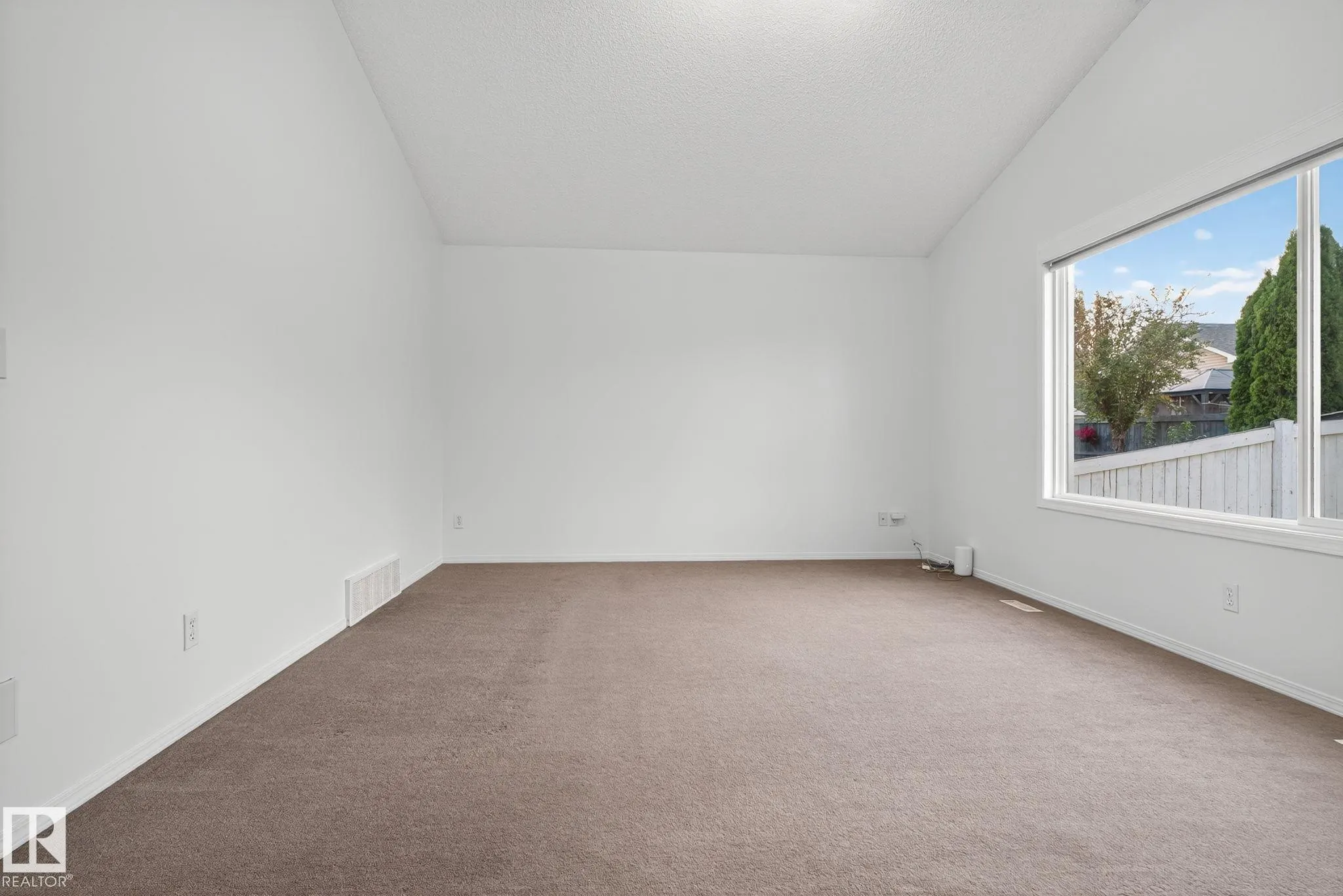 4308 155 Avenue