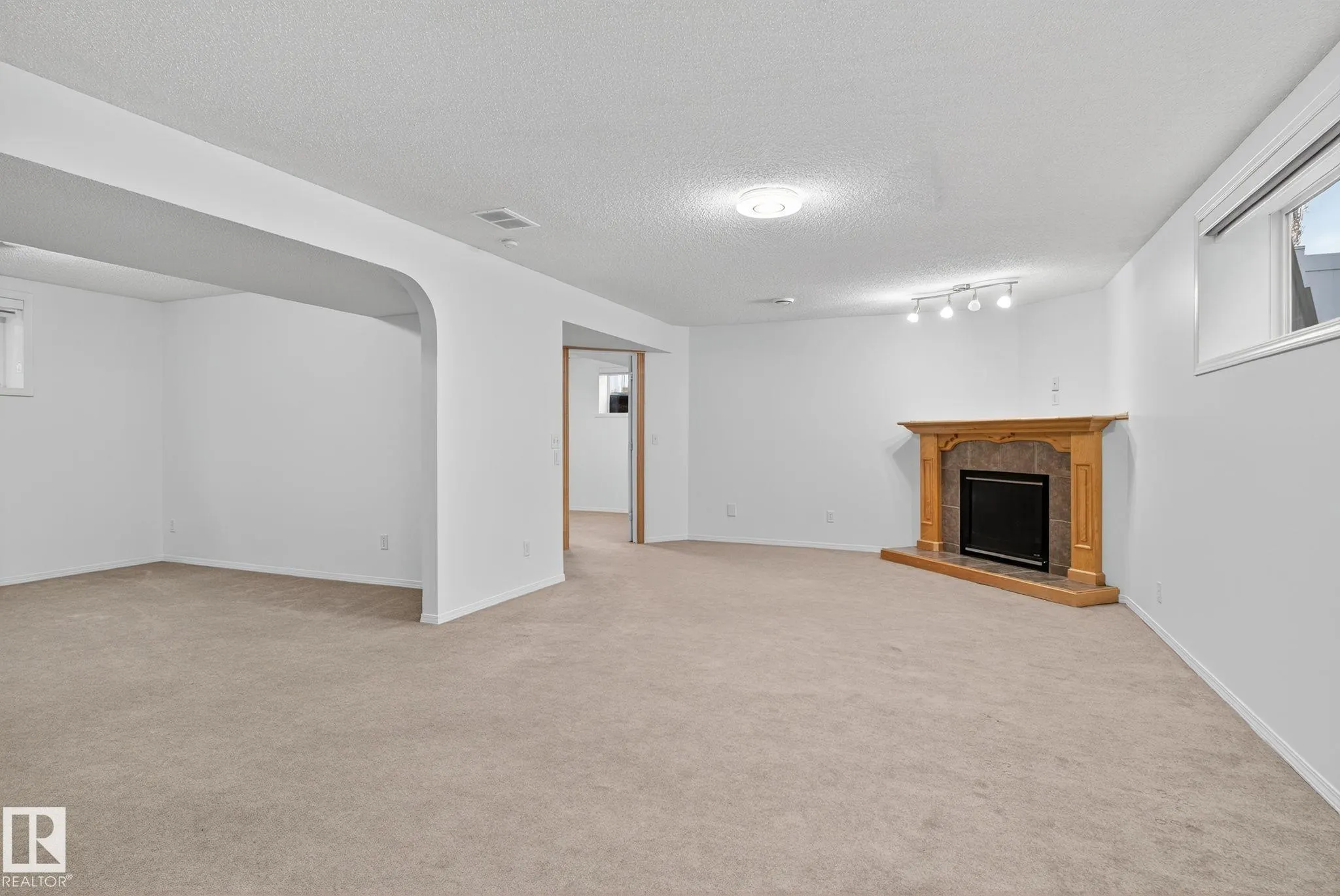 4308 155 Avenue
