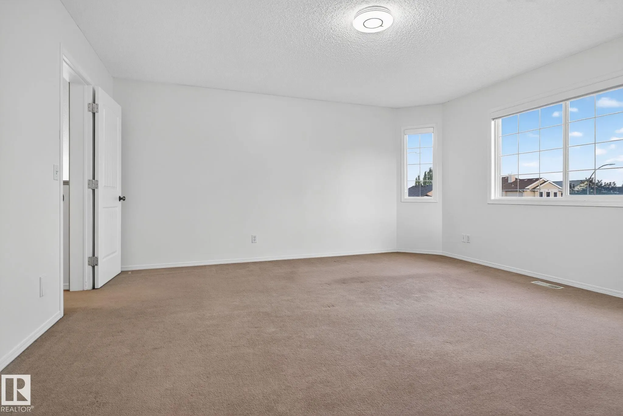 4308 155 Avenue