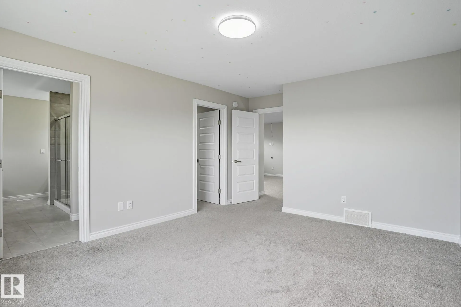 73 Redspur Drive
