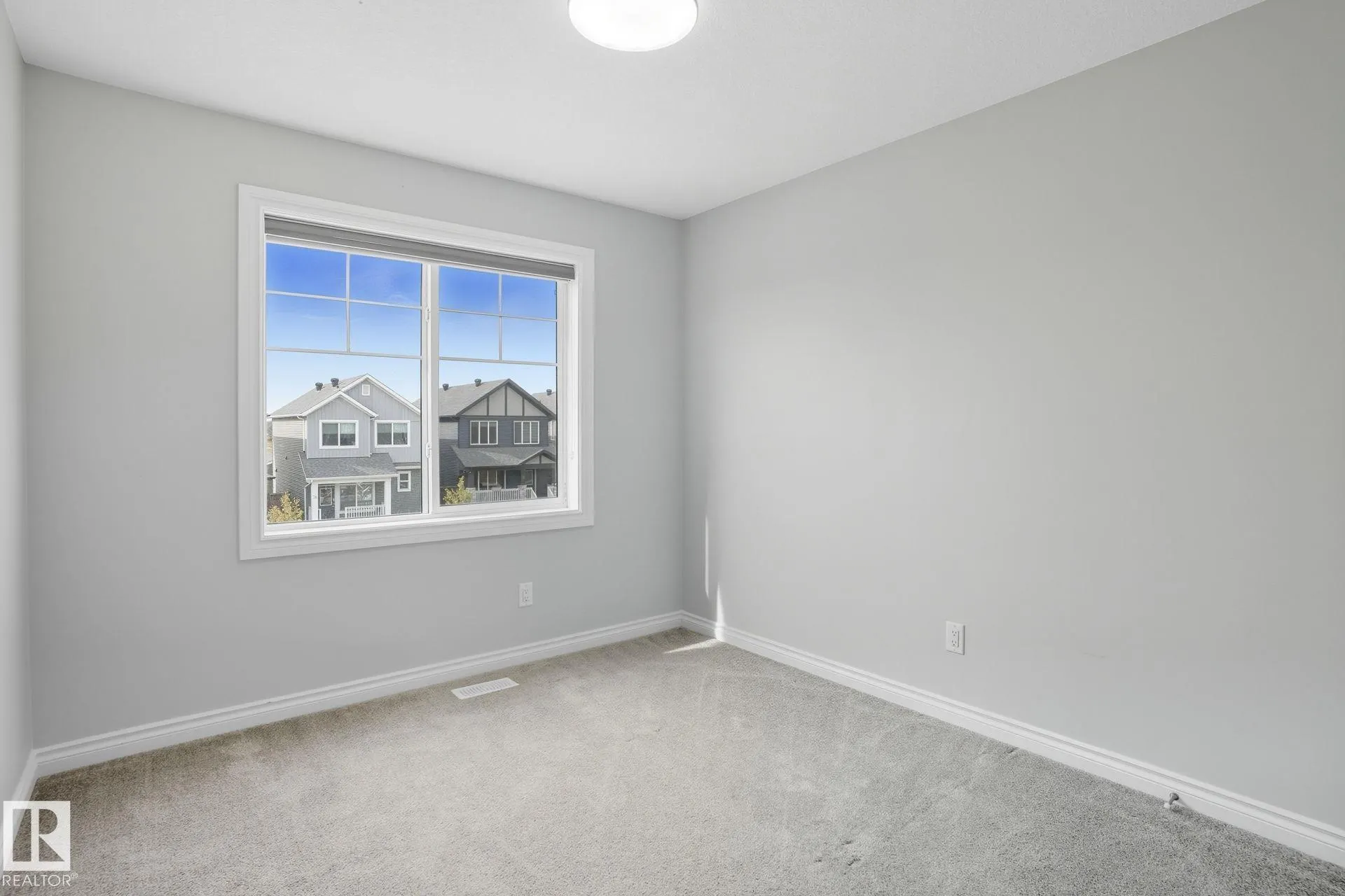 73 Redspur Drive