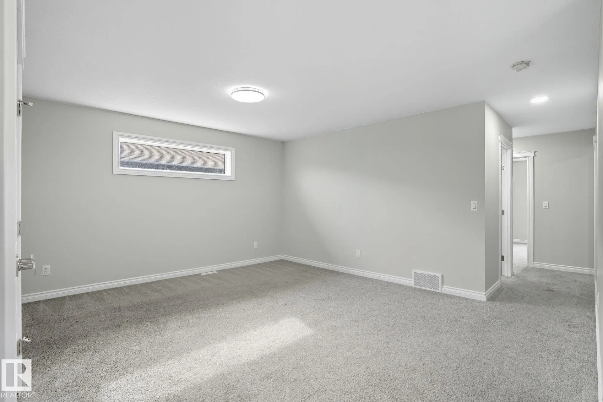 73 Redspur Drive