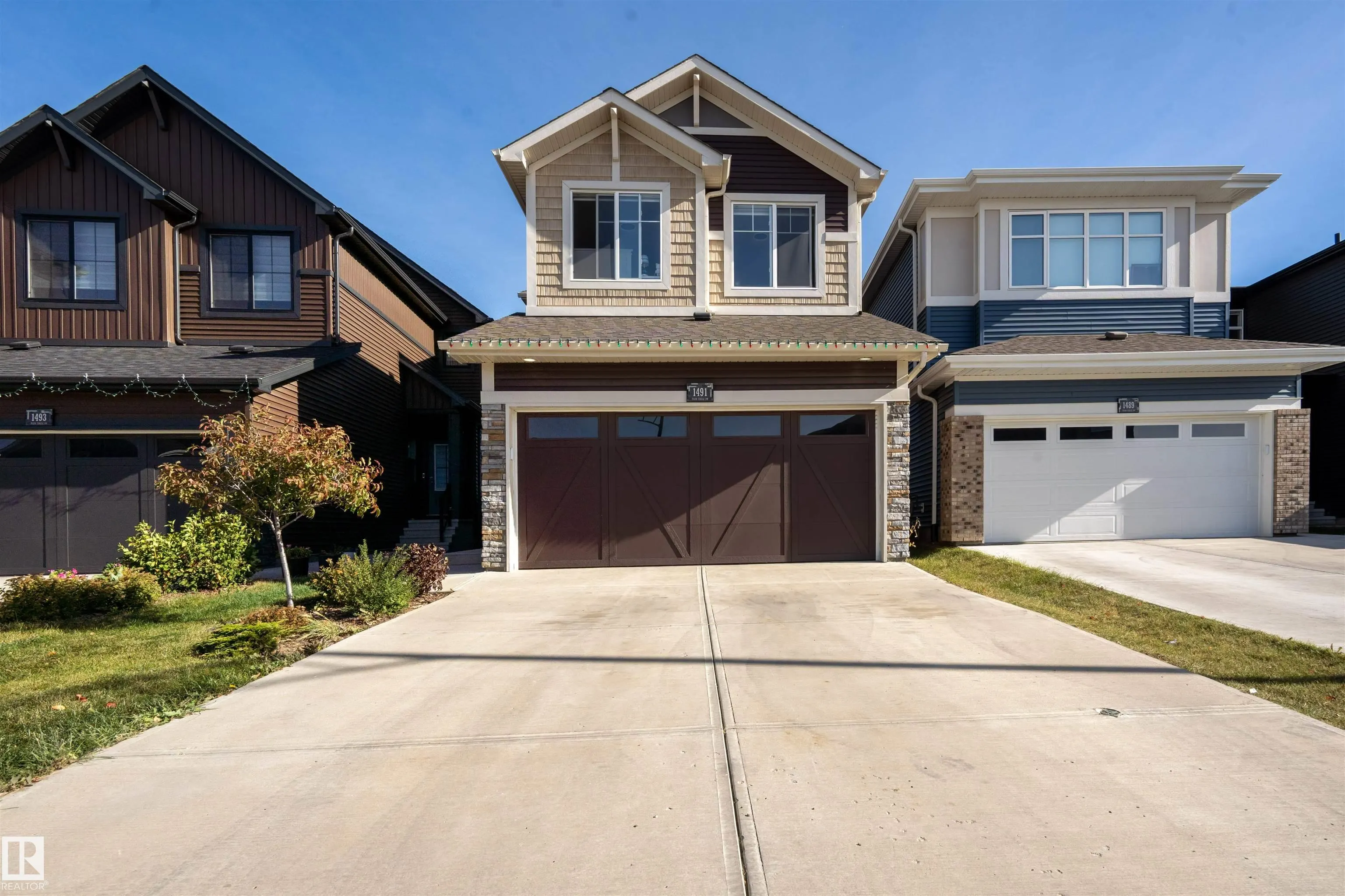 1491 PLUM CIRCLE Circle