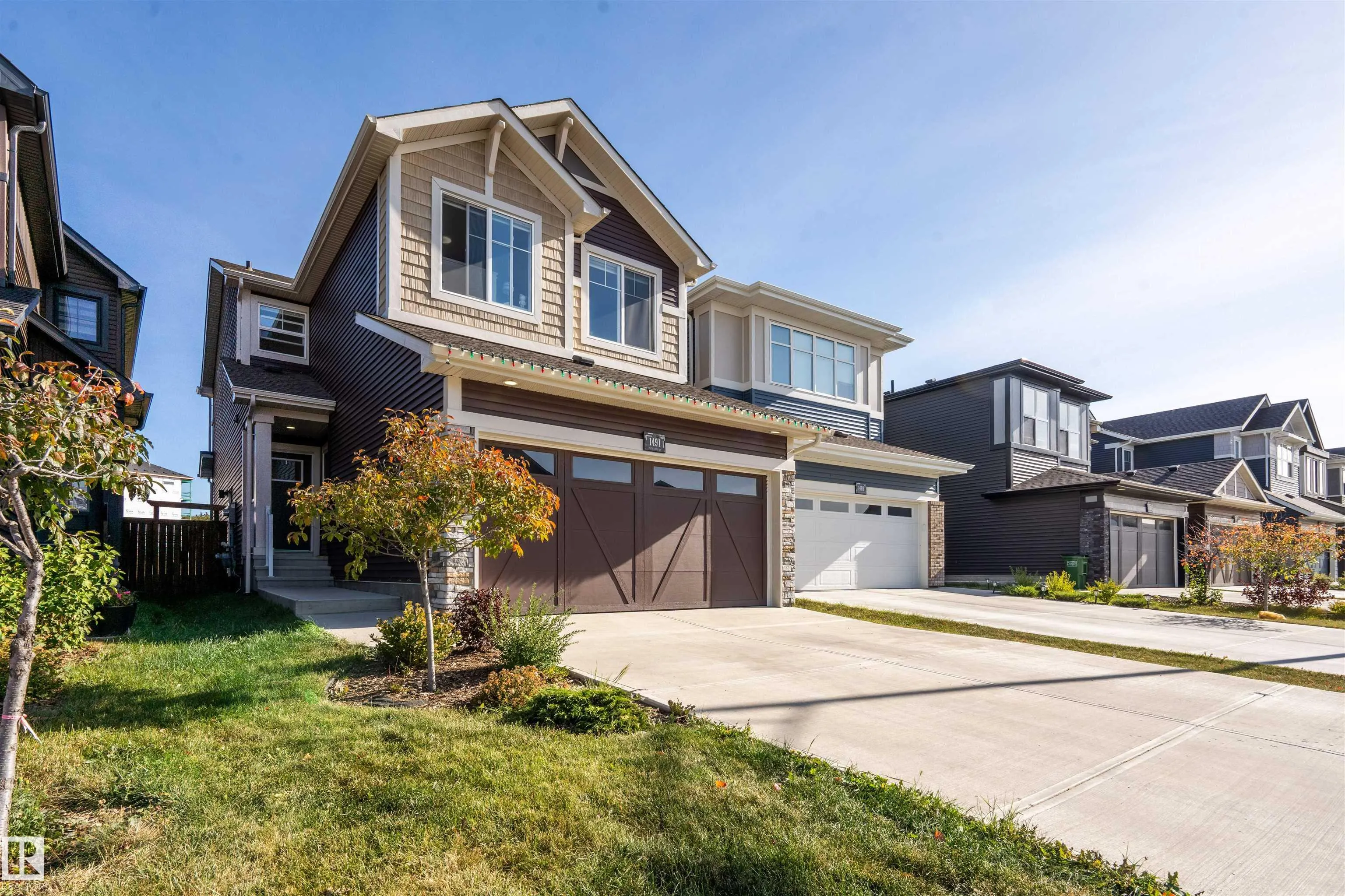1491 PLUM CIRCLE Circle