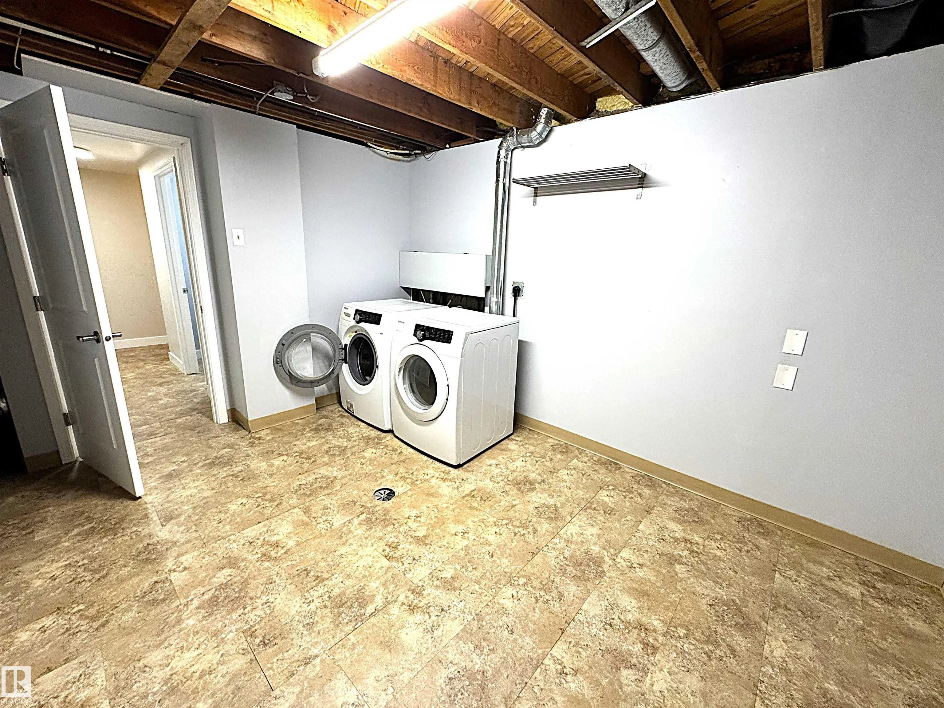 3607 104 Street