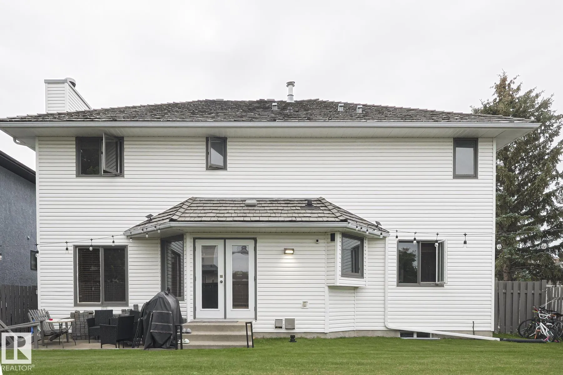 12 ELSINORE Place