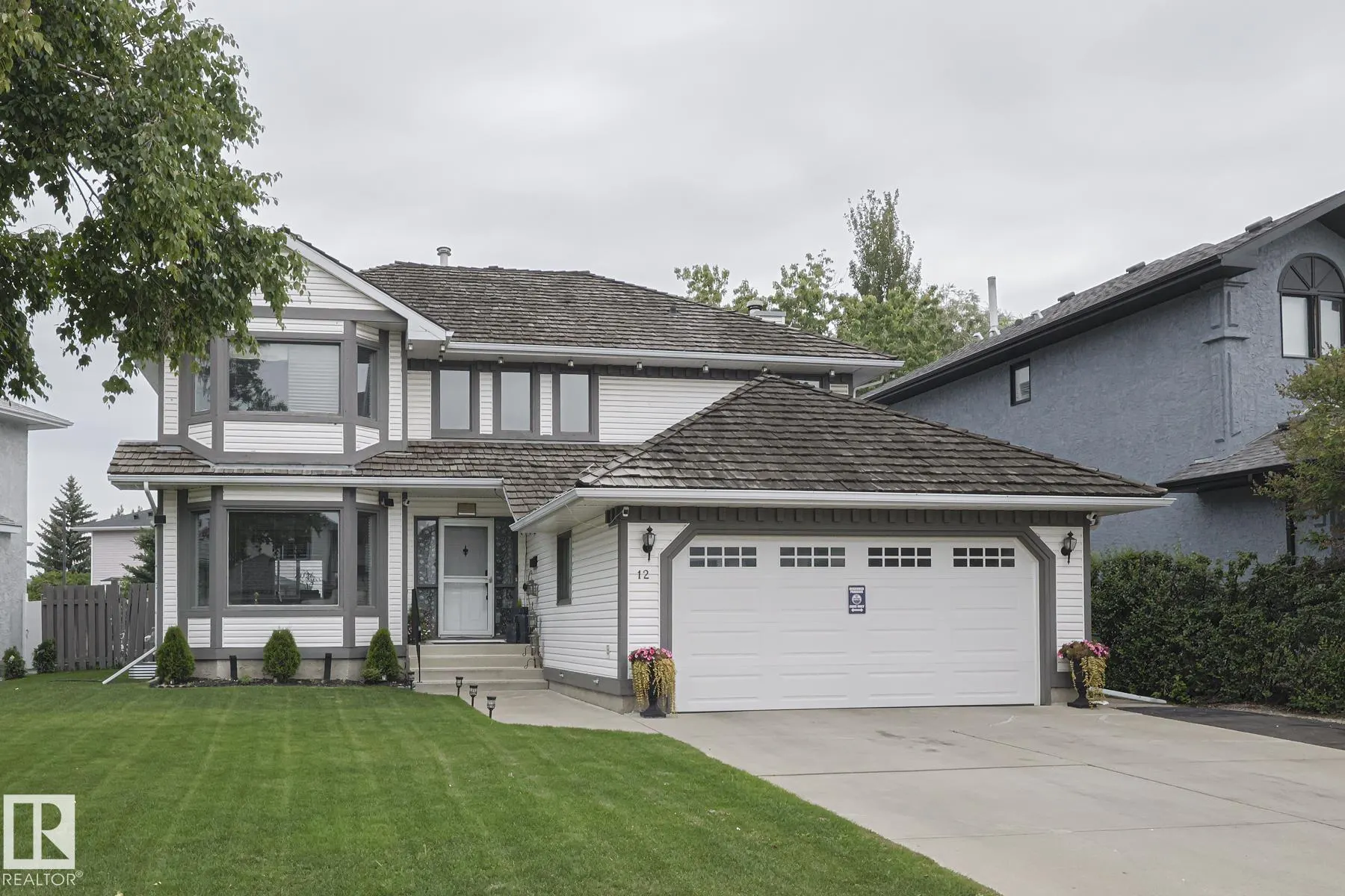 12 ELSINORE Place