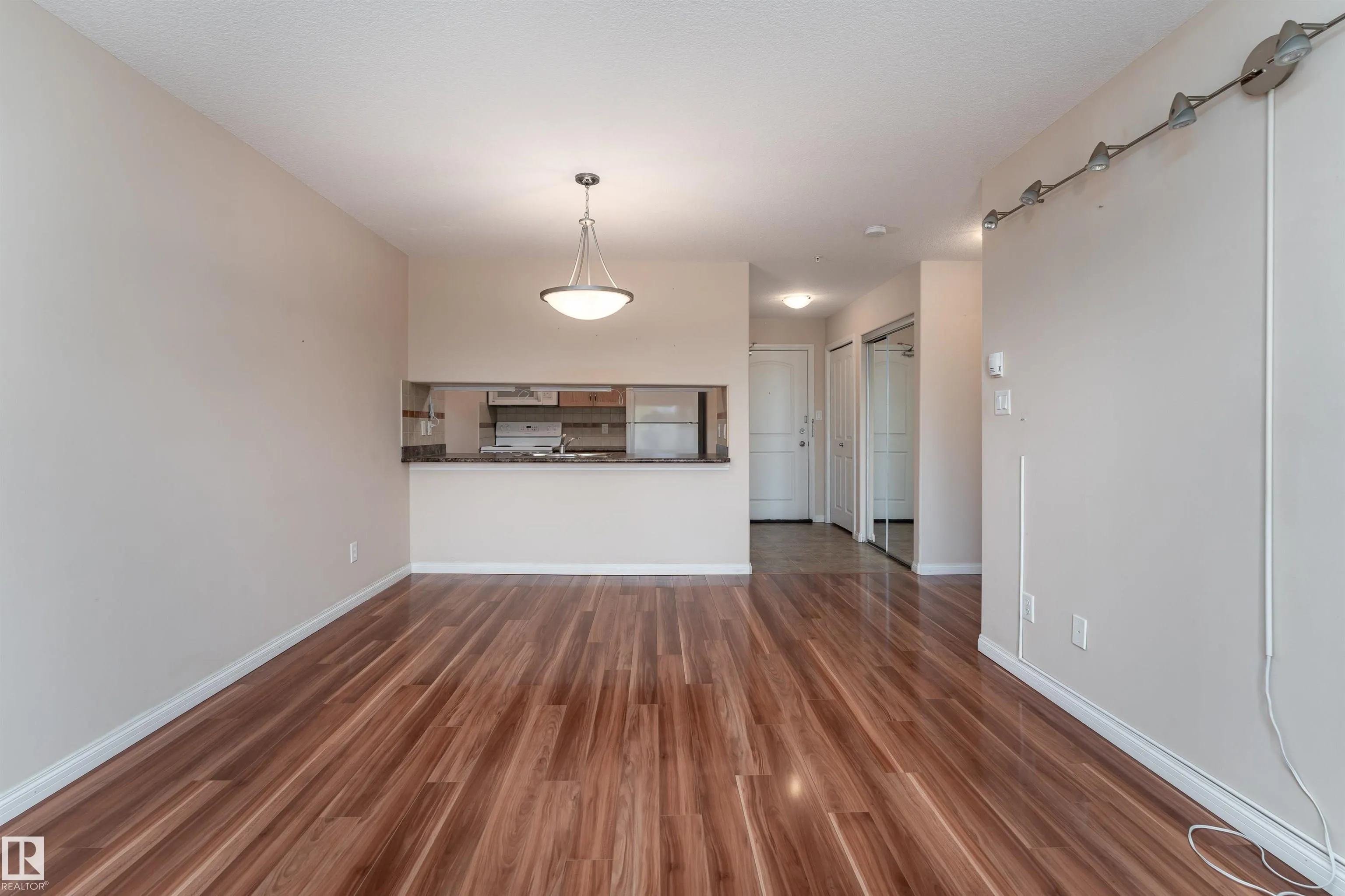1204 156 Street