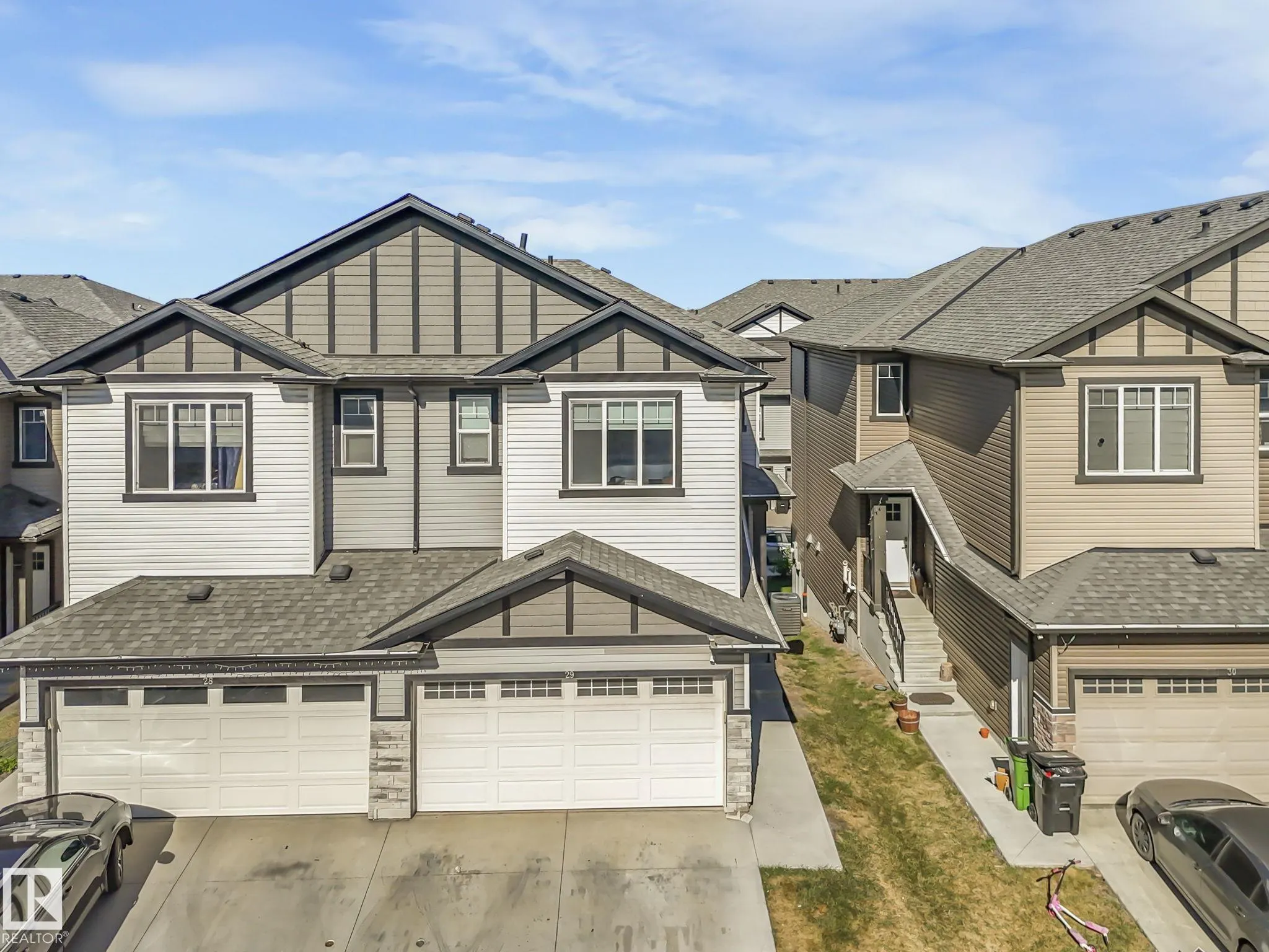 1703 16 Avenue