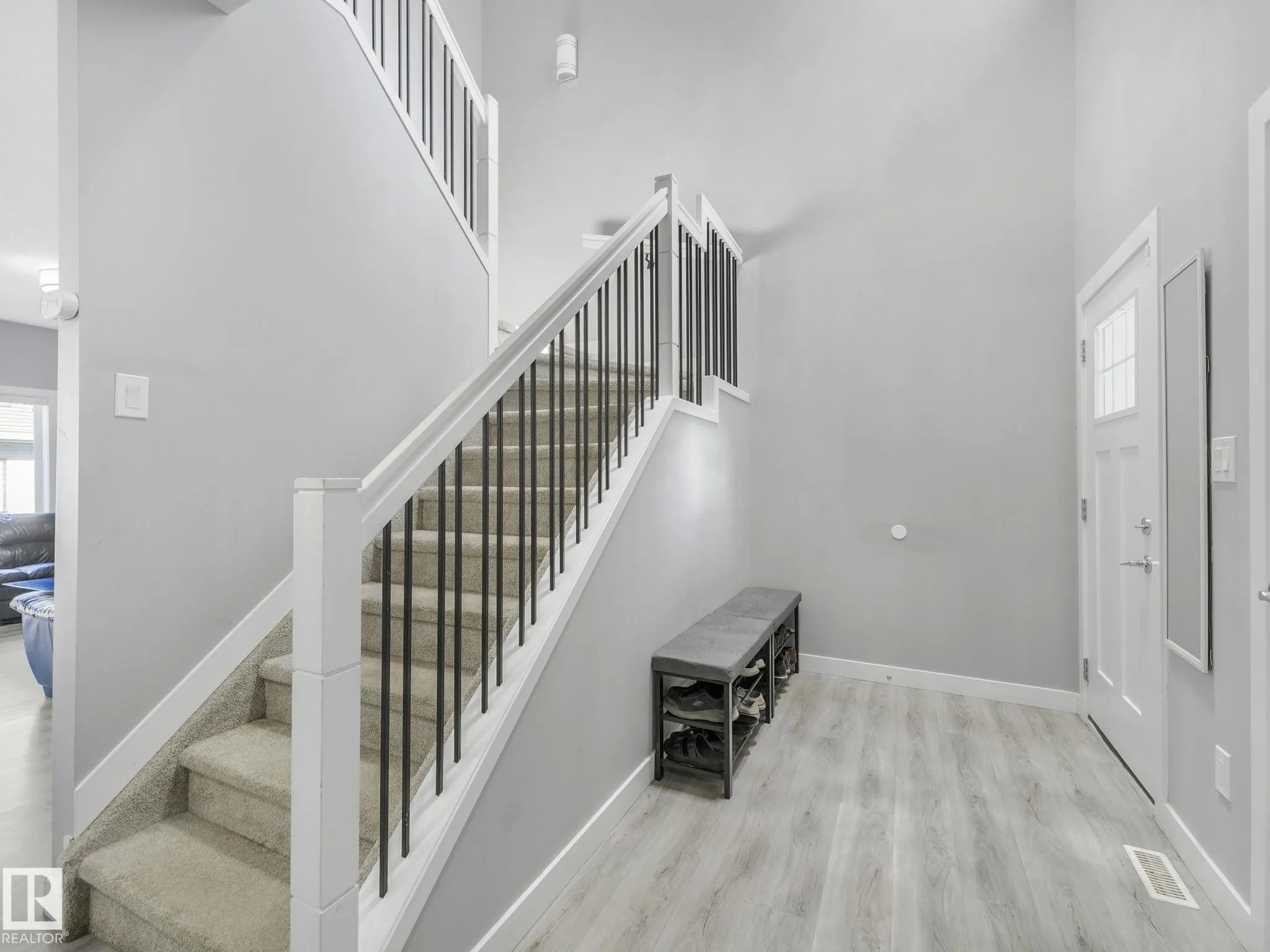 1703 16 Avenue
