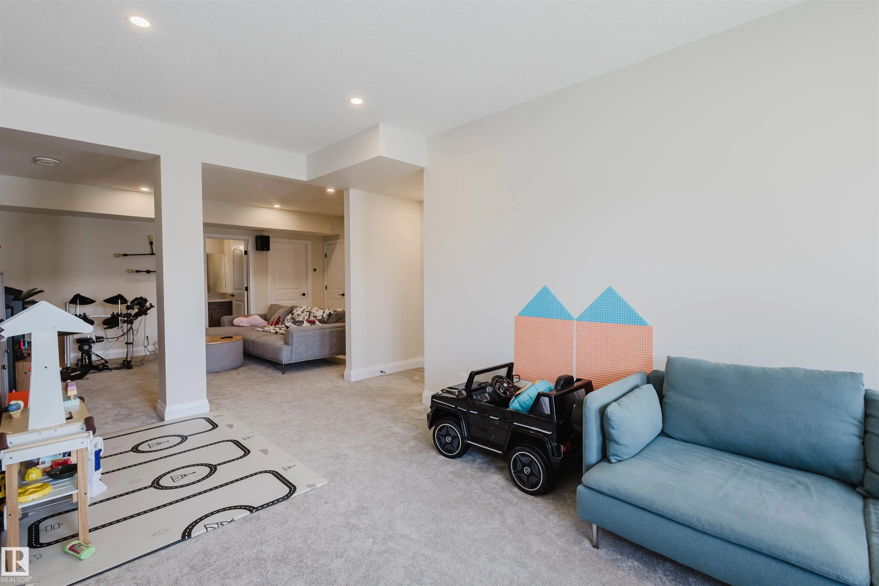 1415 DARBY GREEN Green