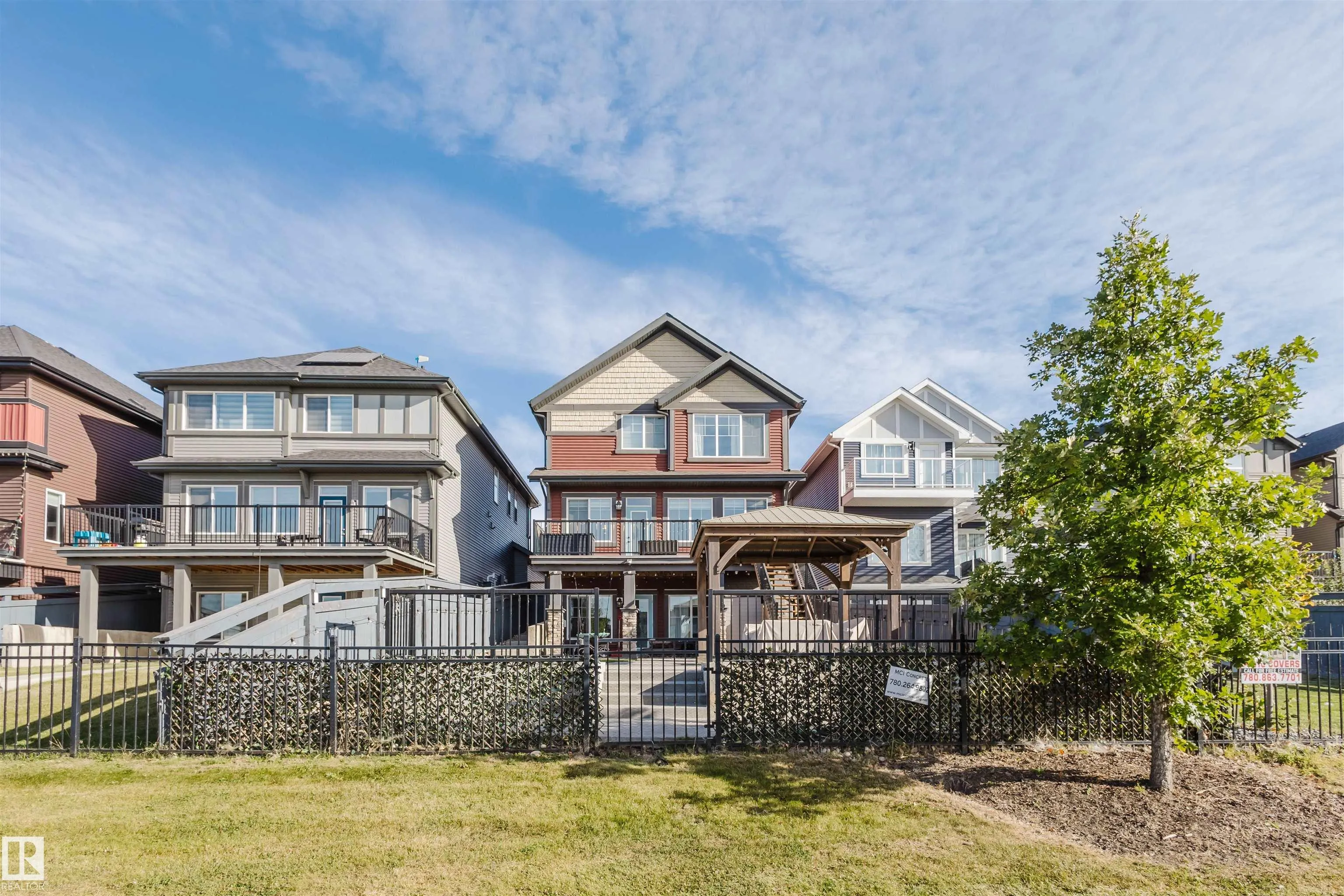 1415 DARBY GREEN Green